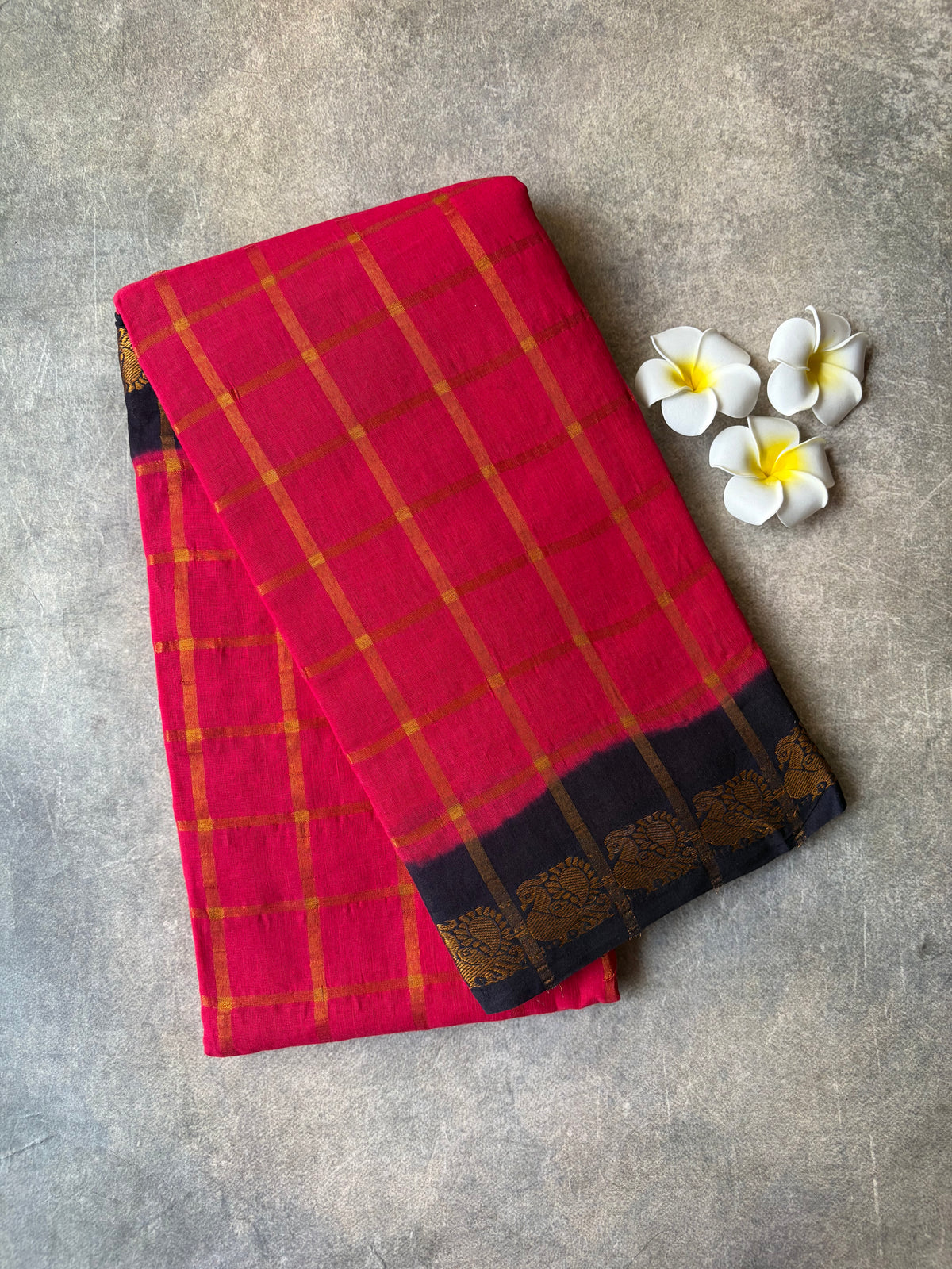 Kattam Sungudi Cotton Saree Pinkish-Red with Blue Border | TLL680