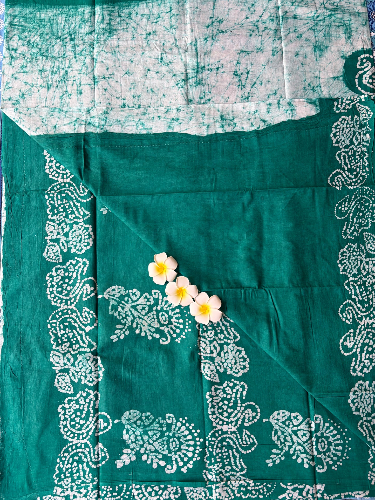 Soft Sungudi Saree with Border | White with Green | TLL194