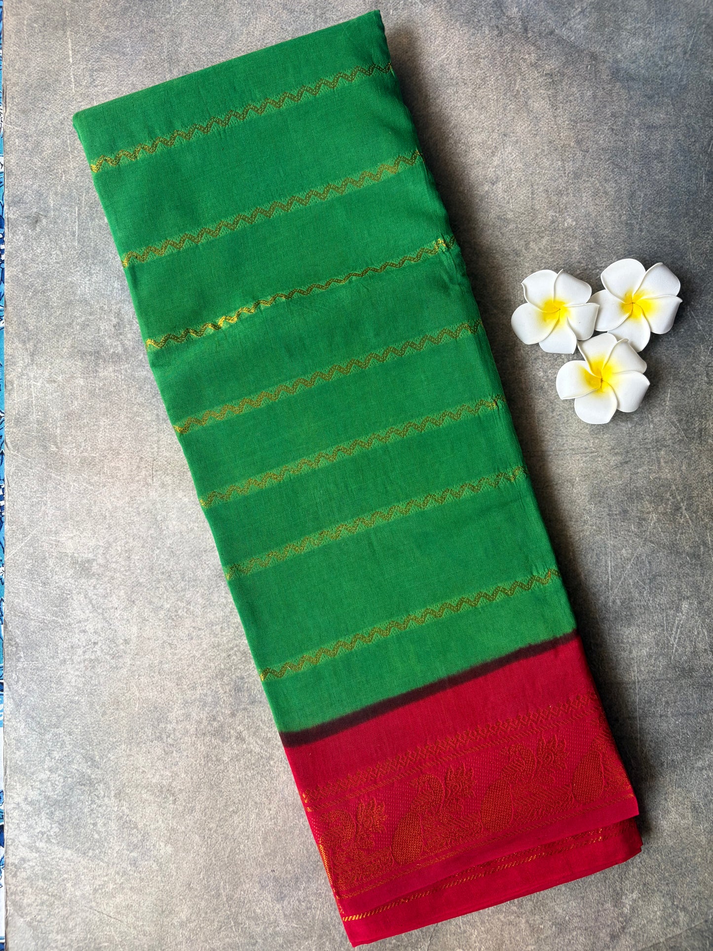 Velthari Sungudi Cotton Saree Bright Green | TLL331