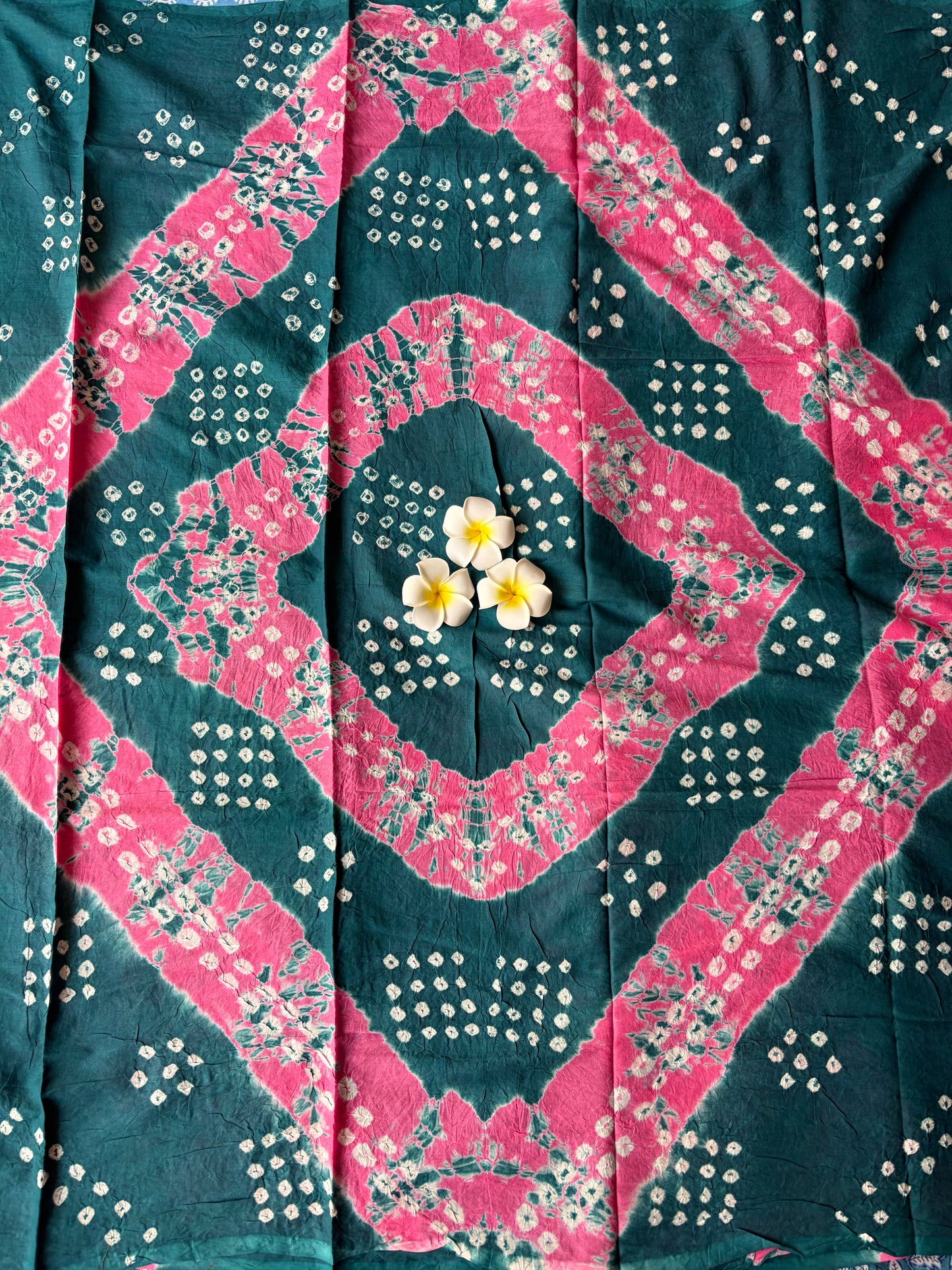 Bhandhini Cotton Saree Green with Pink colour Hand-Knotted | TLL197