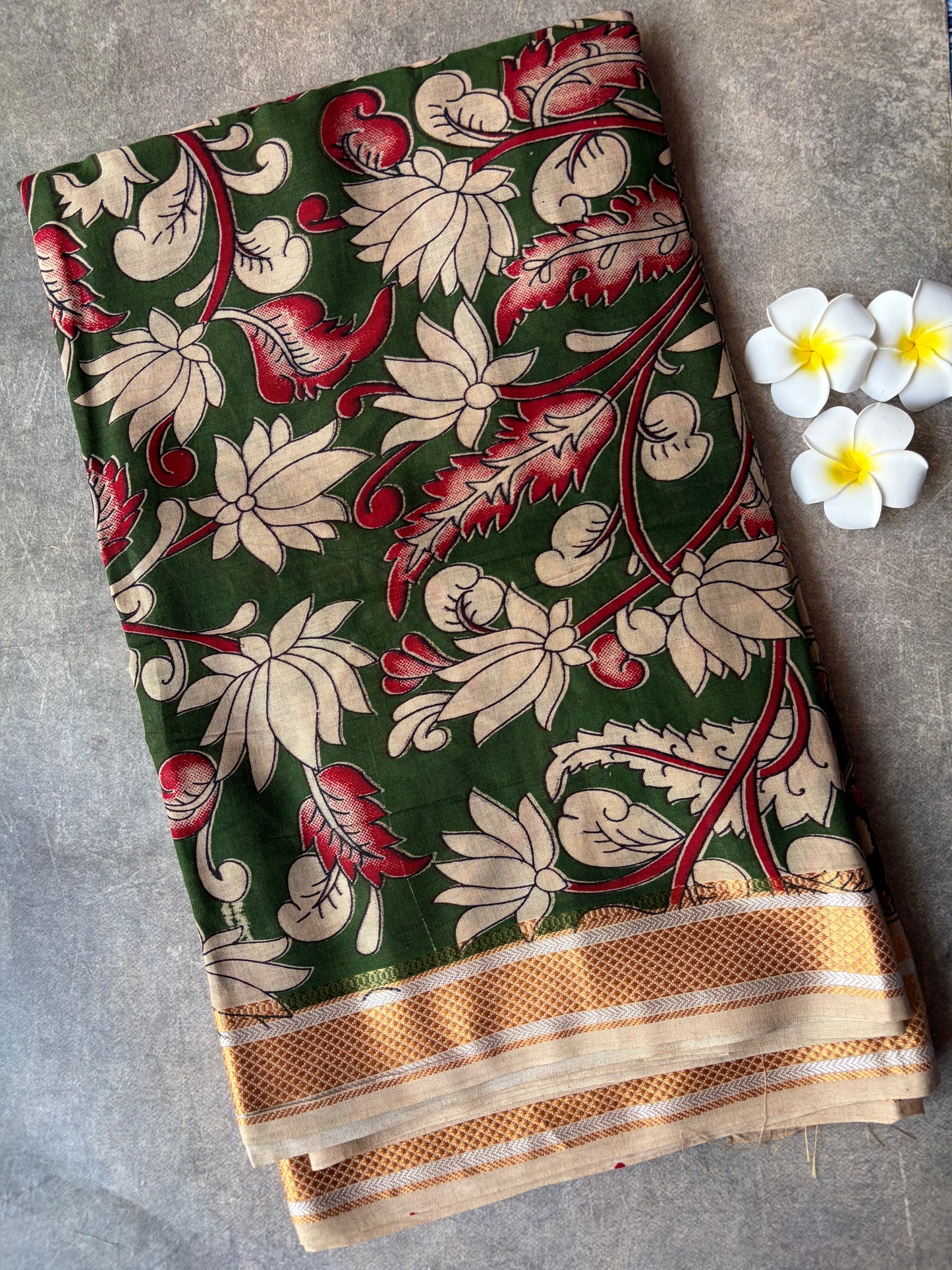 Traditional Kalamkari Soft Mul Cotton Saree Green with Red | TLL627