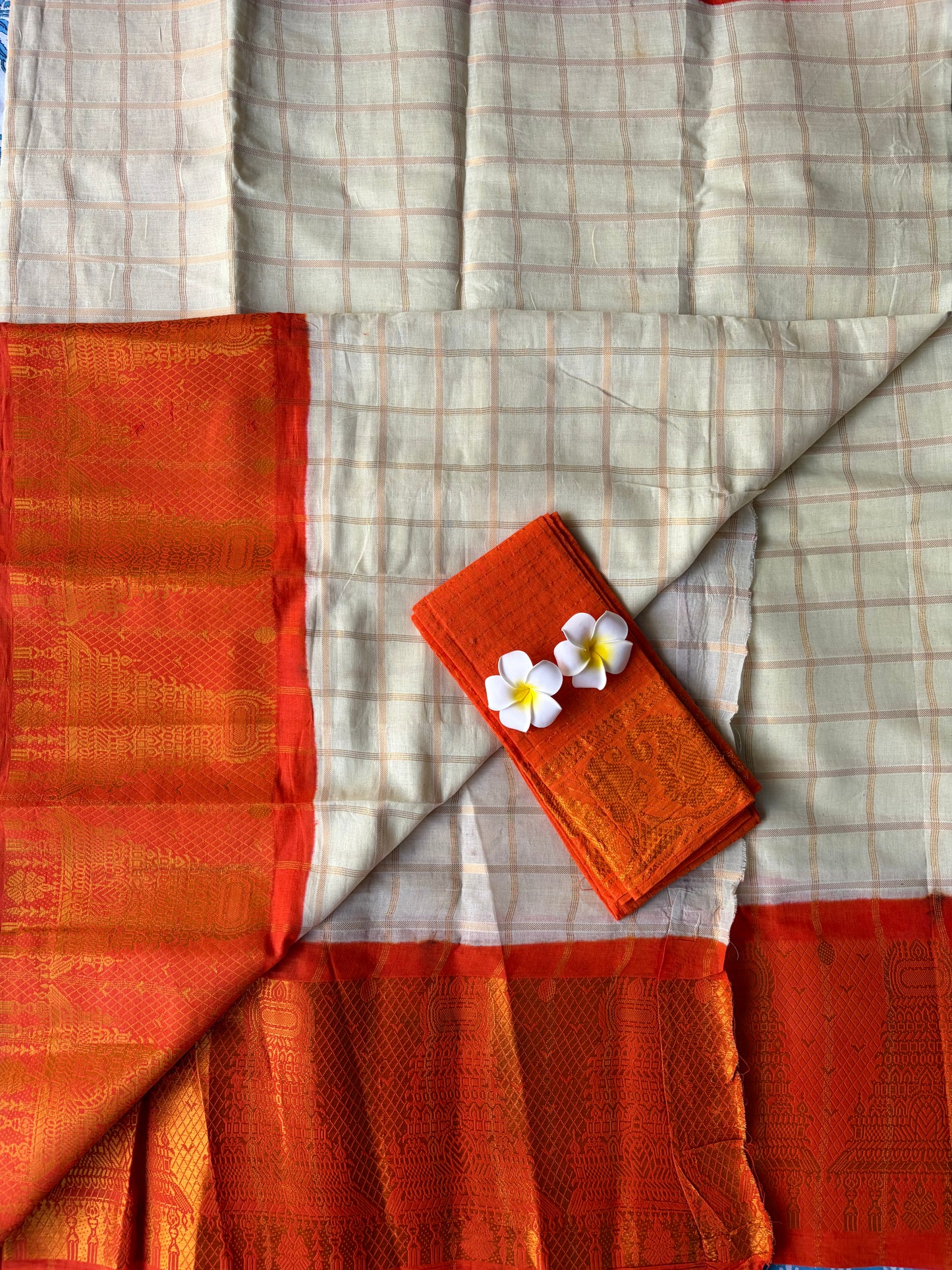 Temple Border Sungudi Saree | White Colour Orange Border | TLL195