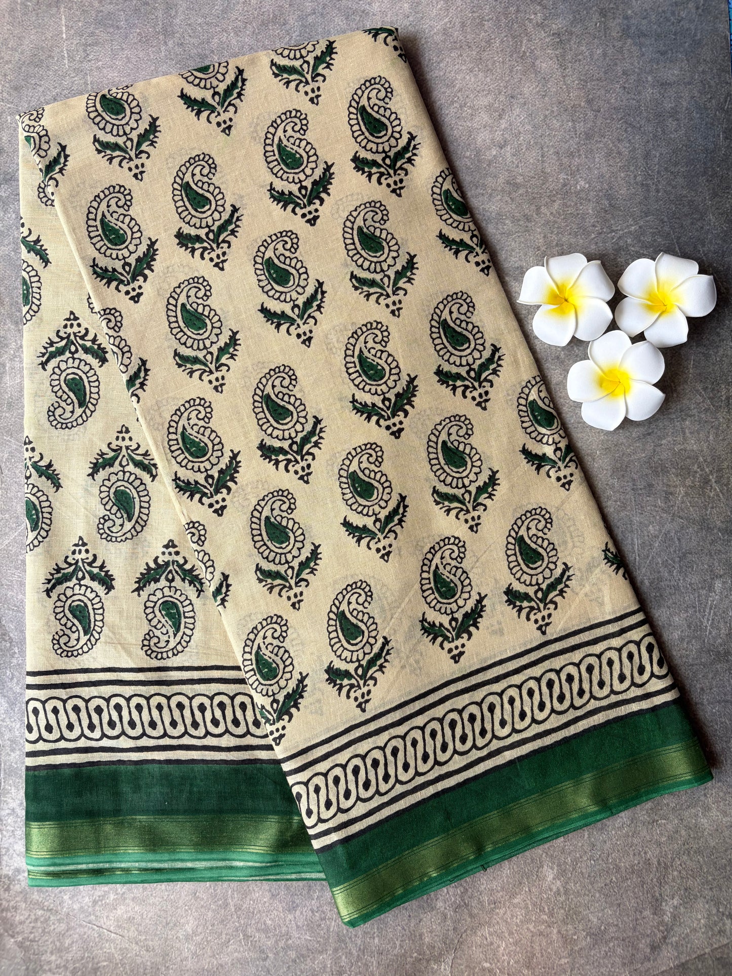 Daily Wear Soft Cotton Saree Cream Colour Under Budget | TLL224