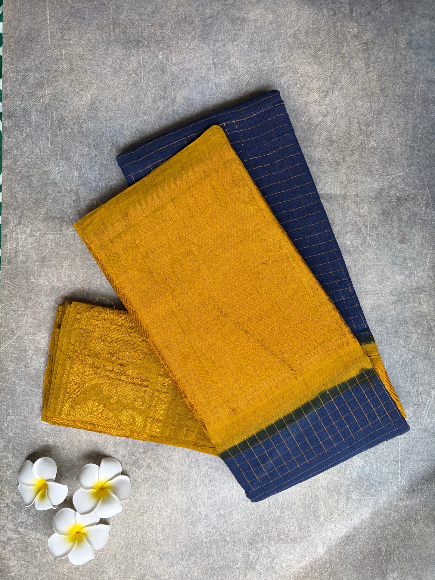Long border Sungudi