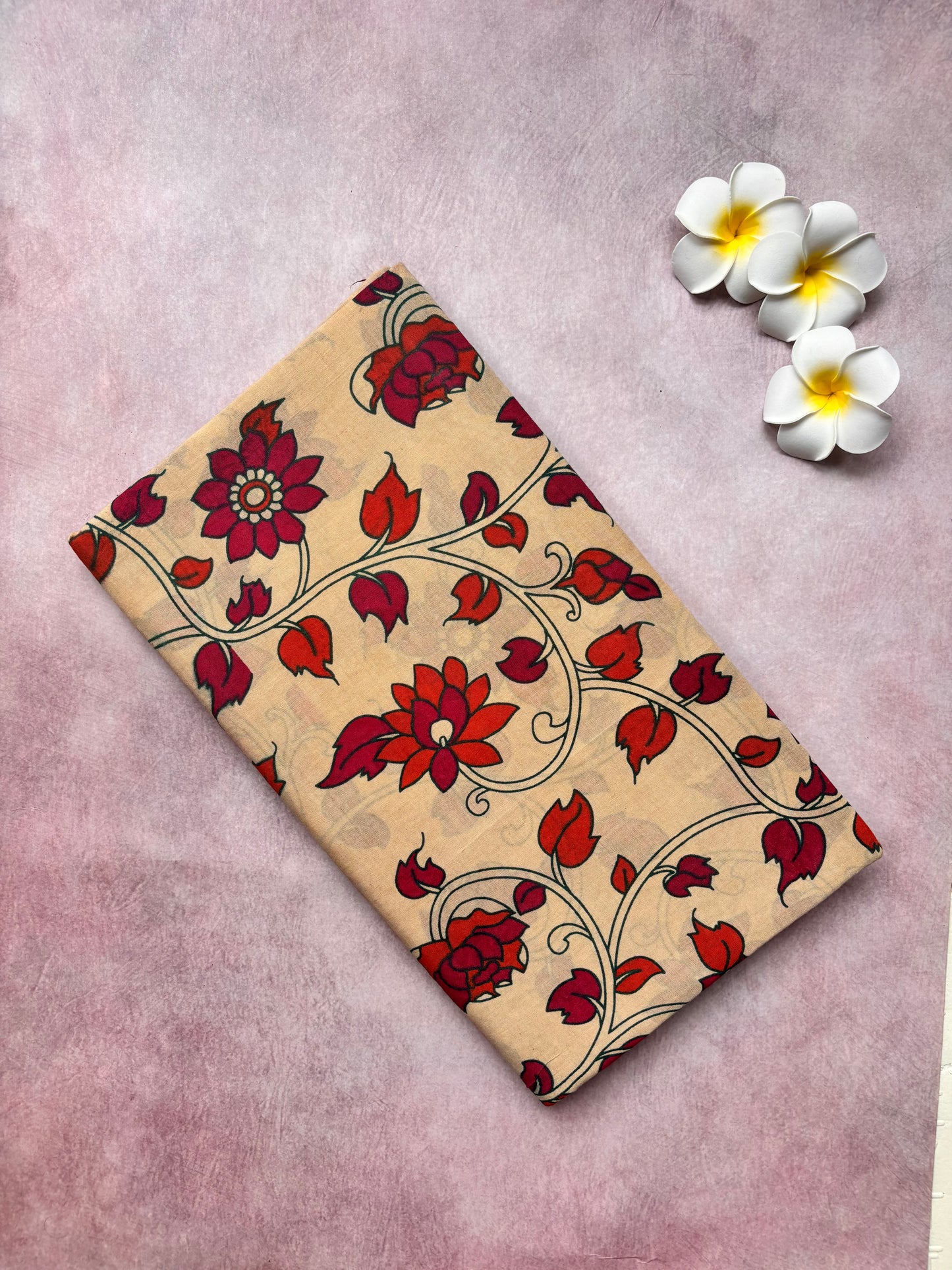 Soft Madurai Sungudi Cotton Saree – Red with Pichwai Print & Borderless Design