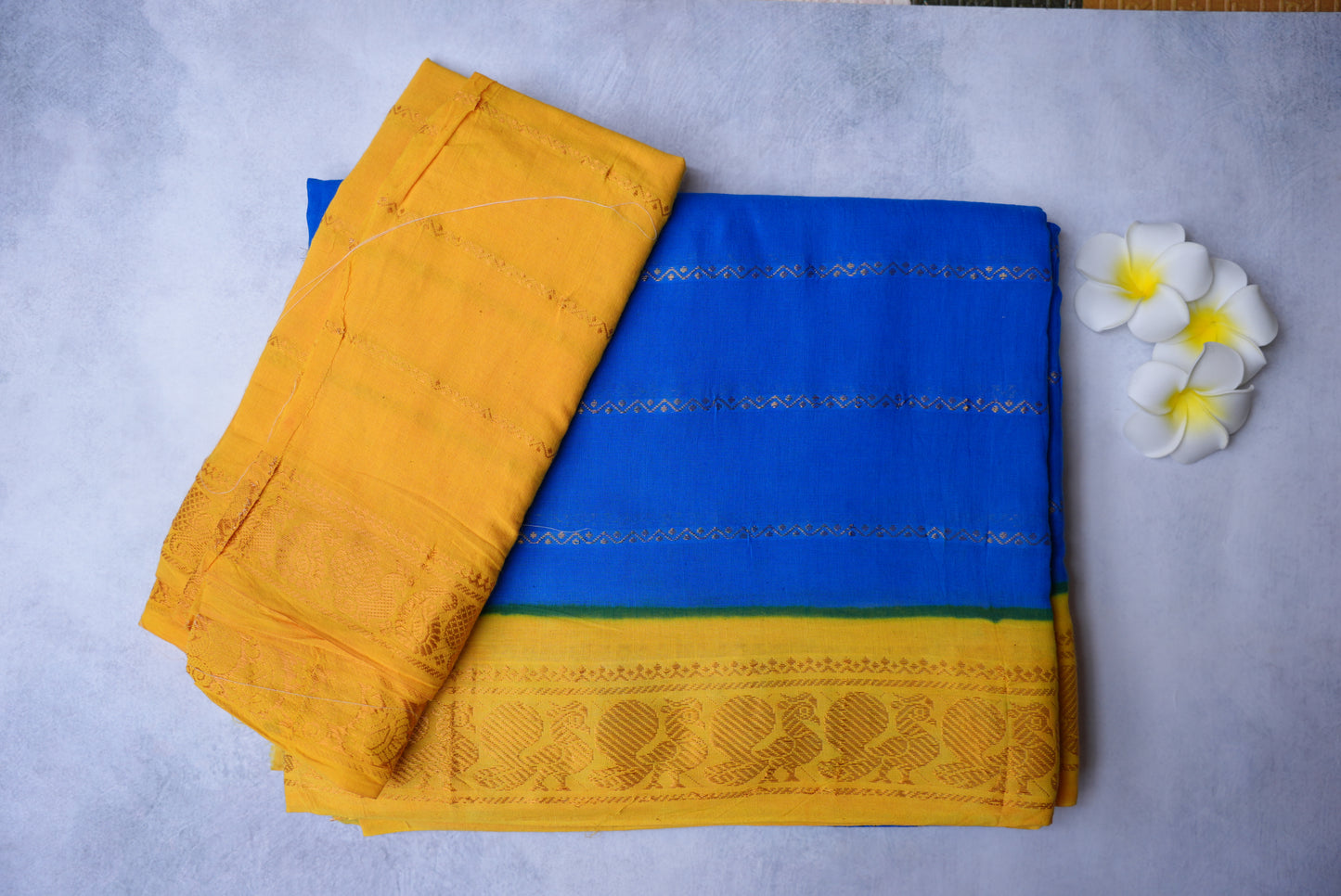 Sungudi Cotton Saree – Ink Blue with Lemon Yellow Velthari Small Border