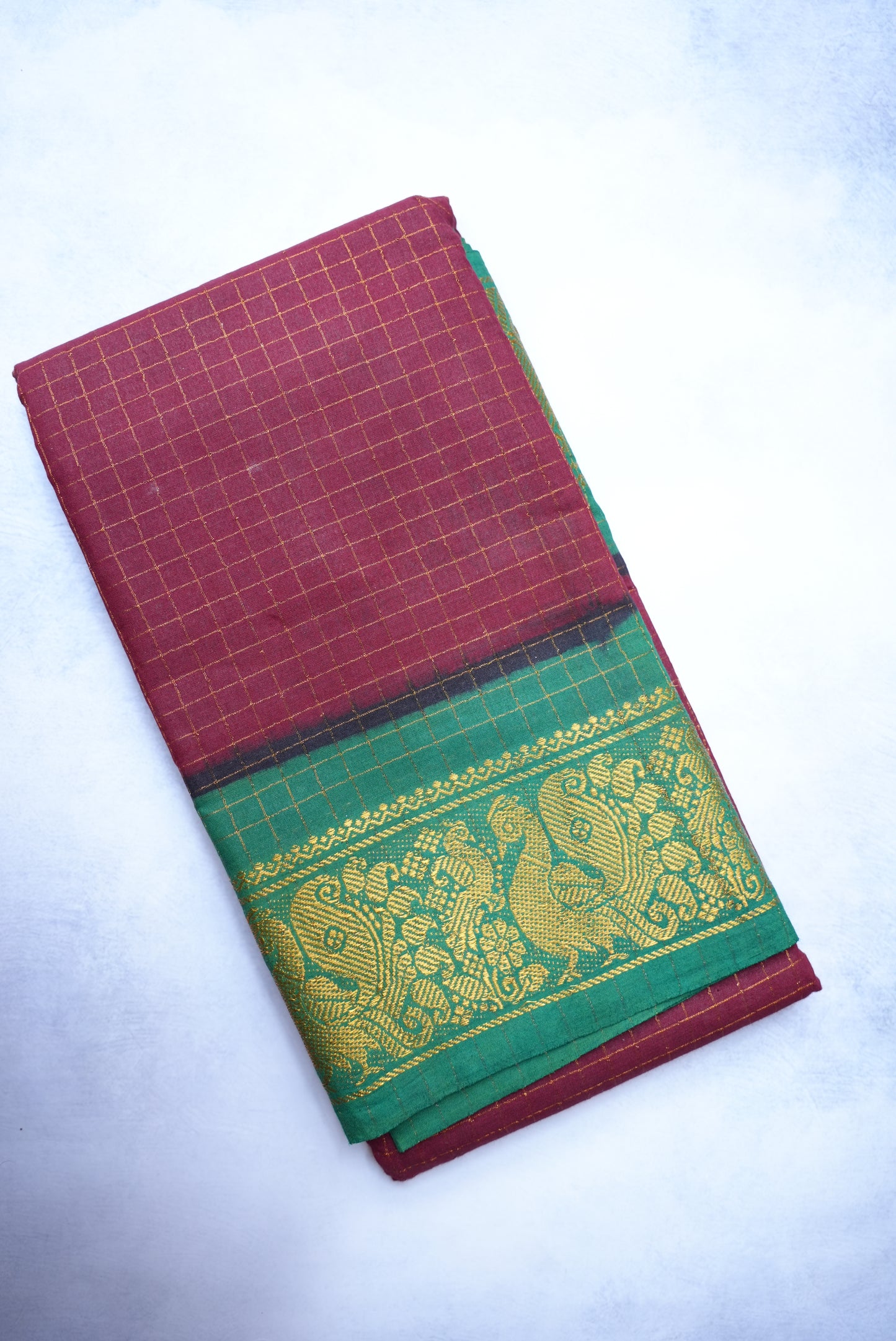 Sungudi Golden Zari Checked Maroon Saree with Green Border