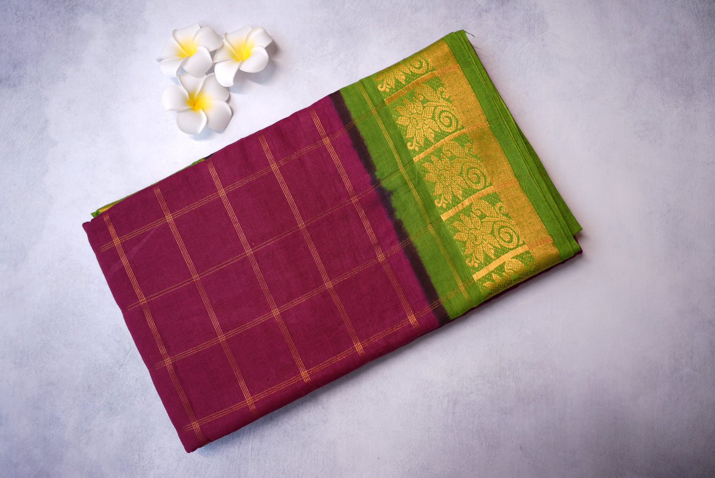 Maroon and Green Border Kattam Sungudi Saree