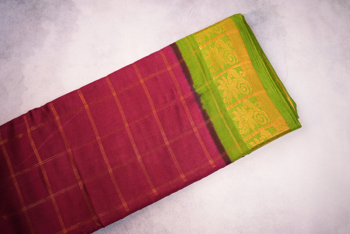Maroon and Green Border Kattam Sungudi Saree