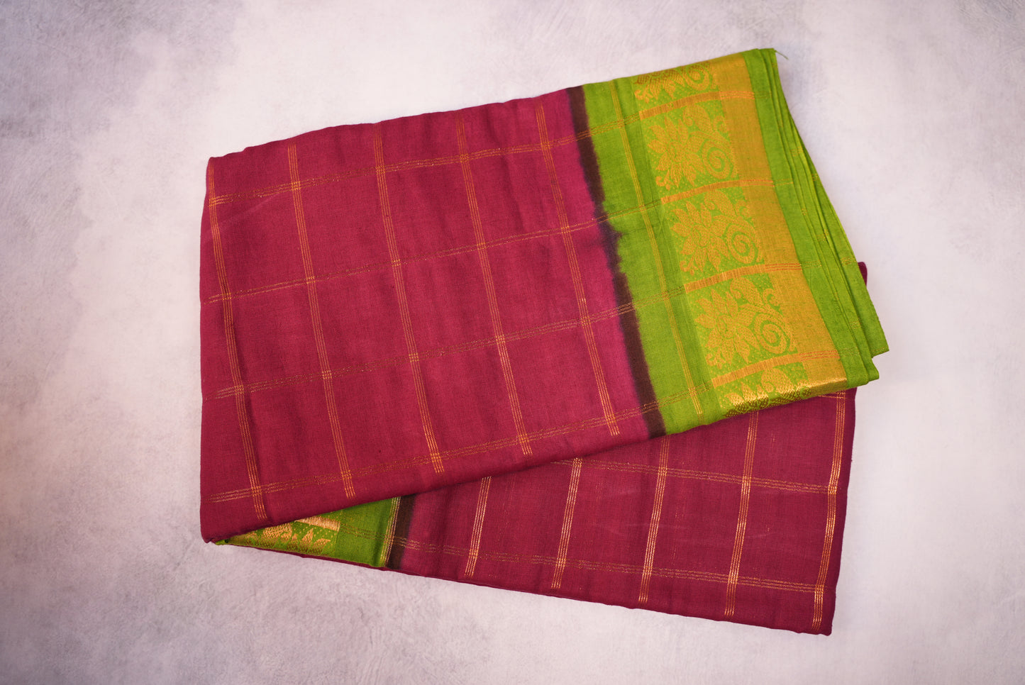 Maroon and Green Border Kattam Sungudi Saree