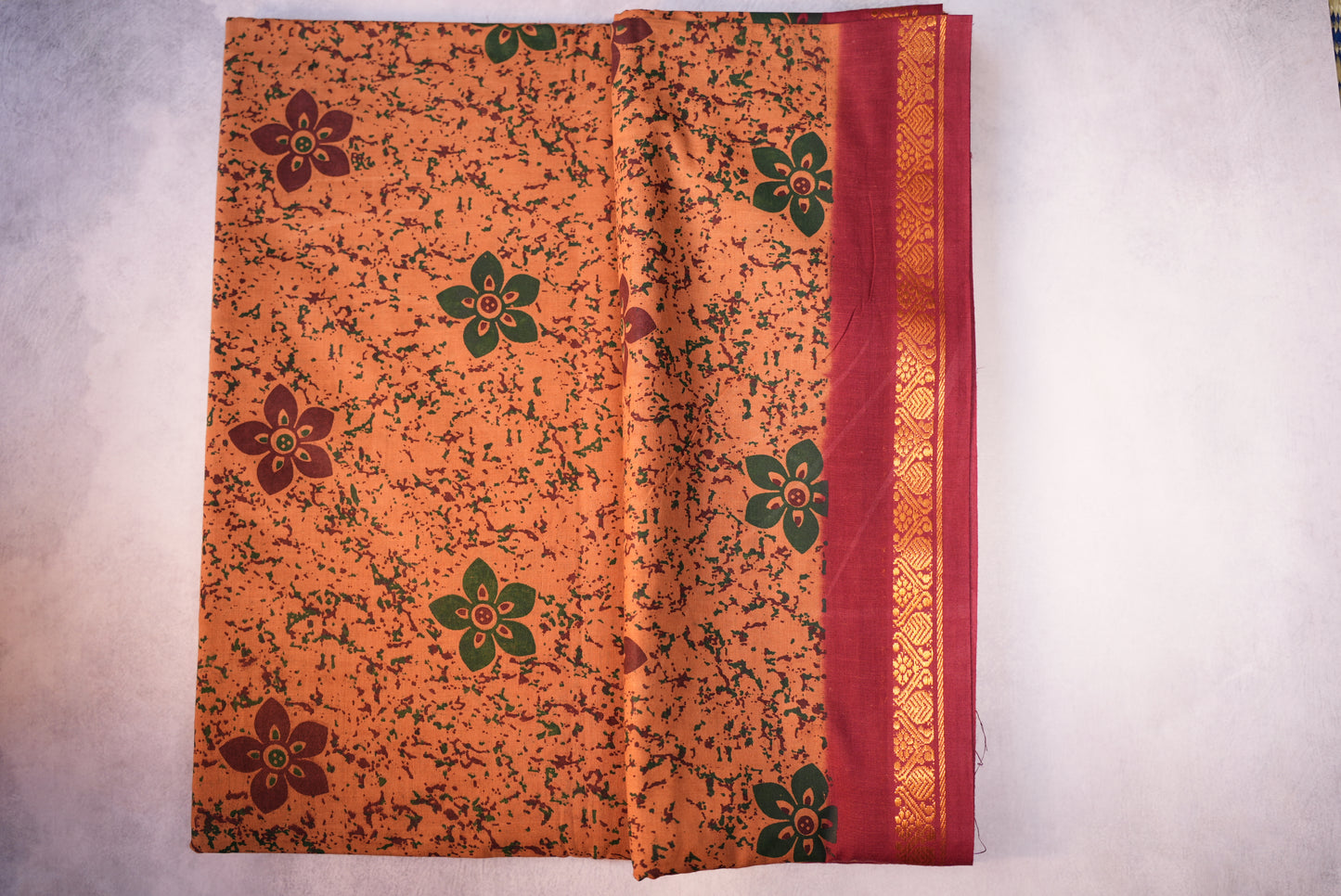 9.5 Yards Sungudi Cotton Saree in Maroon Color