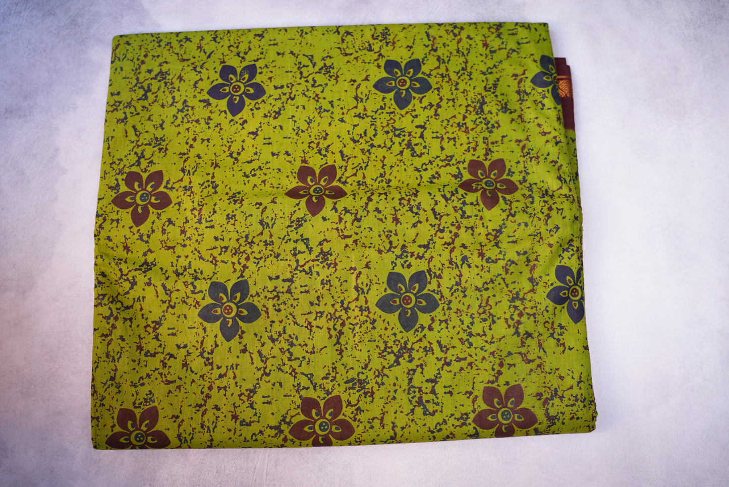 9.5 Yards Madisar Saree in Green Color (Without Blouse)