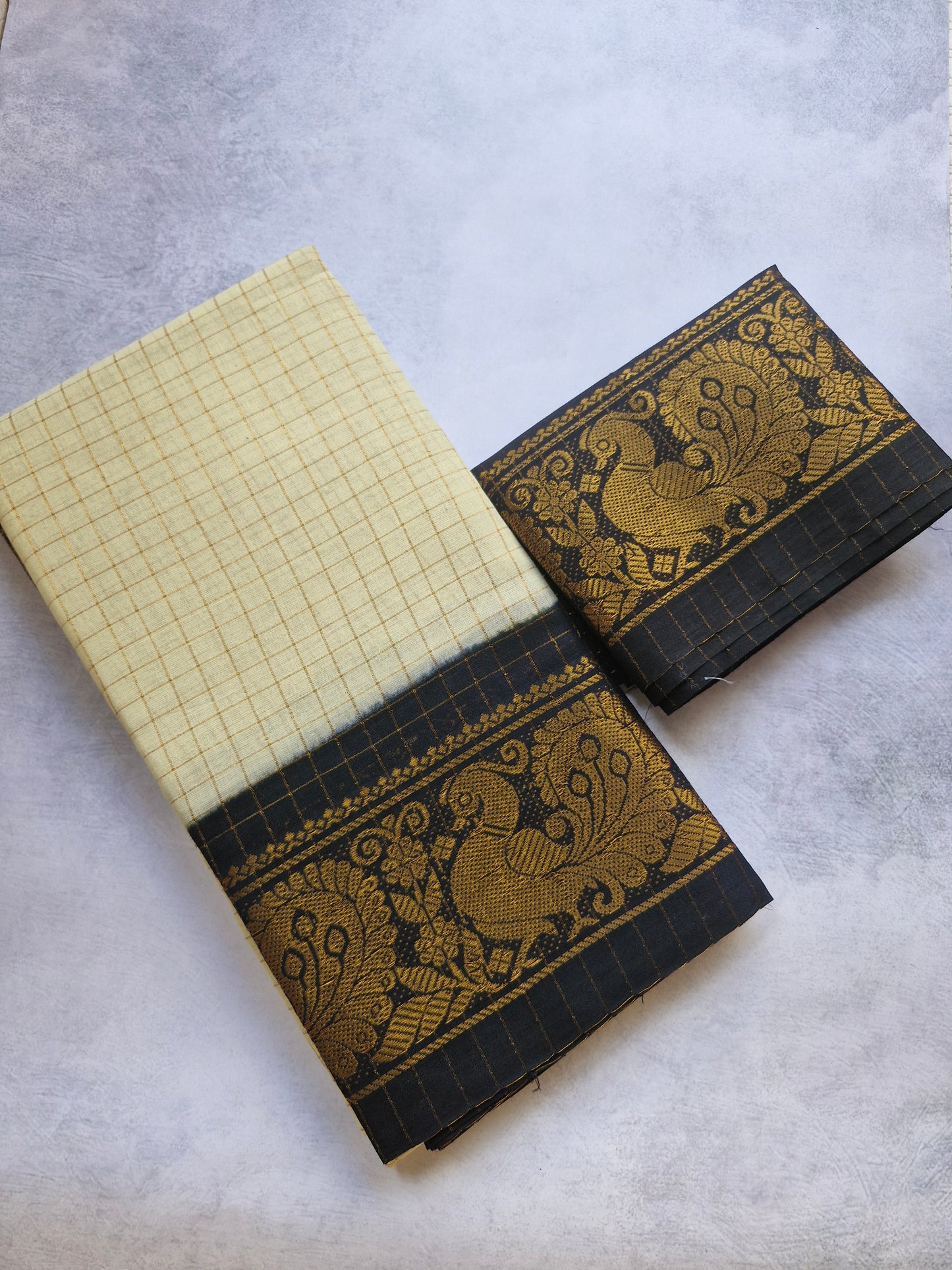 Golden zari checked White and Black Border sungudi saree