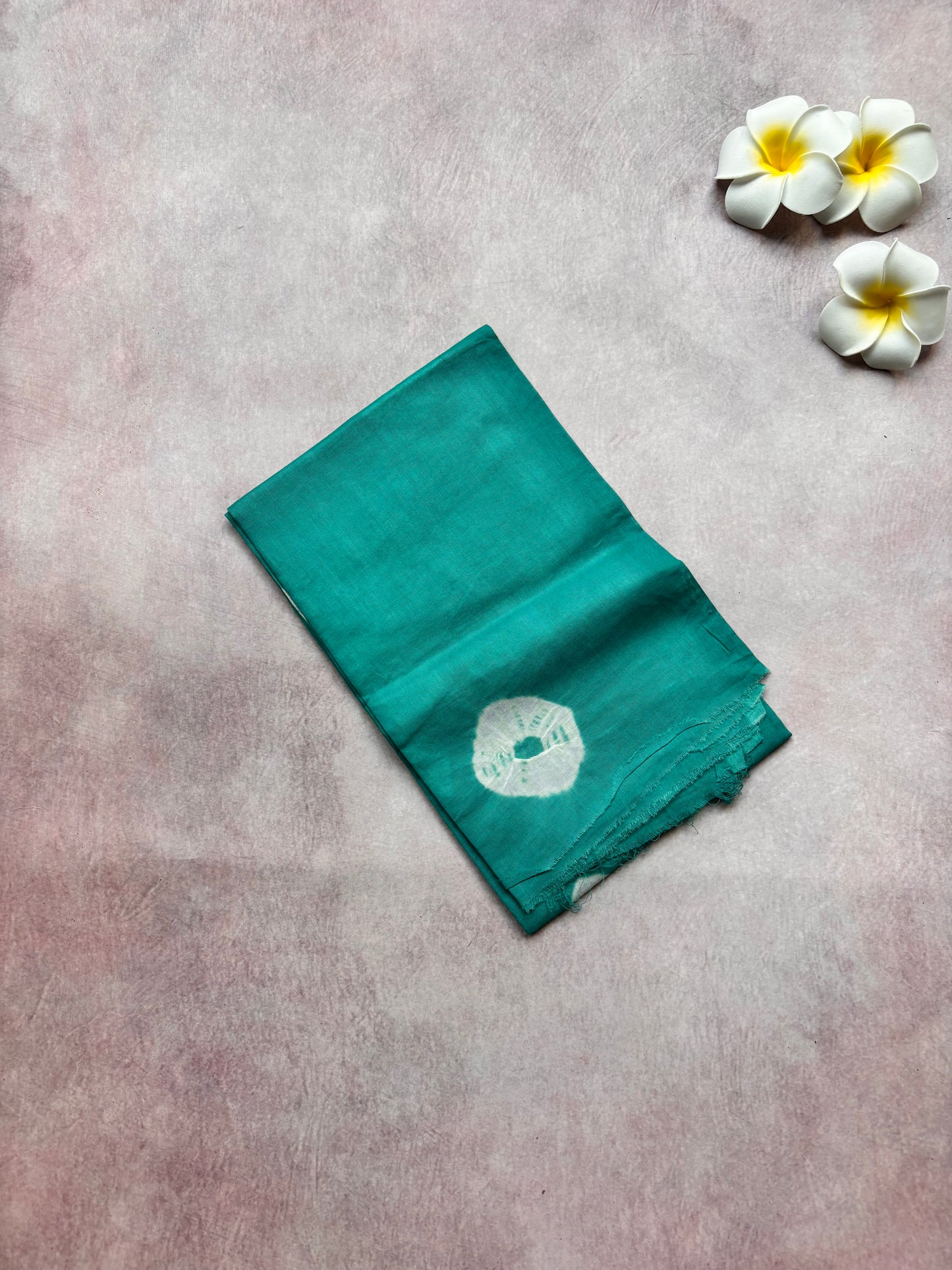 Hand-Knotted Bhandhini Cotton Saree – Magenta with Teal Blue Border (With Blouse)