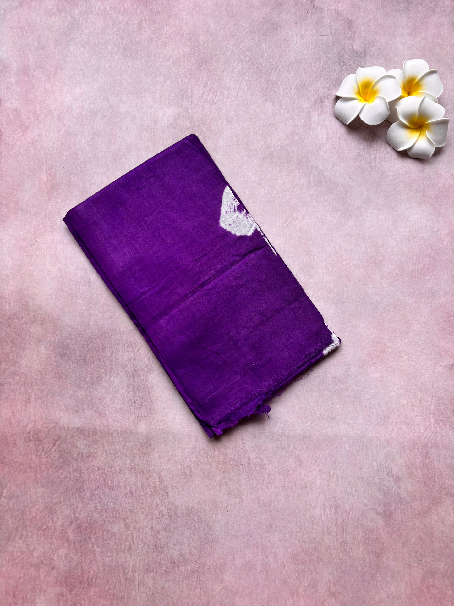 Hand-Knotted Bhandhini Cotton Saree – Lavender with Blue Border (With Blouse)