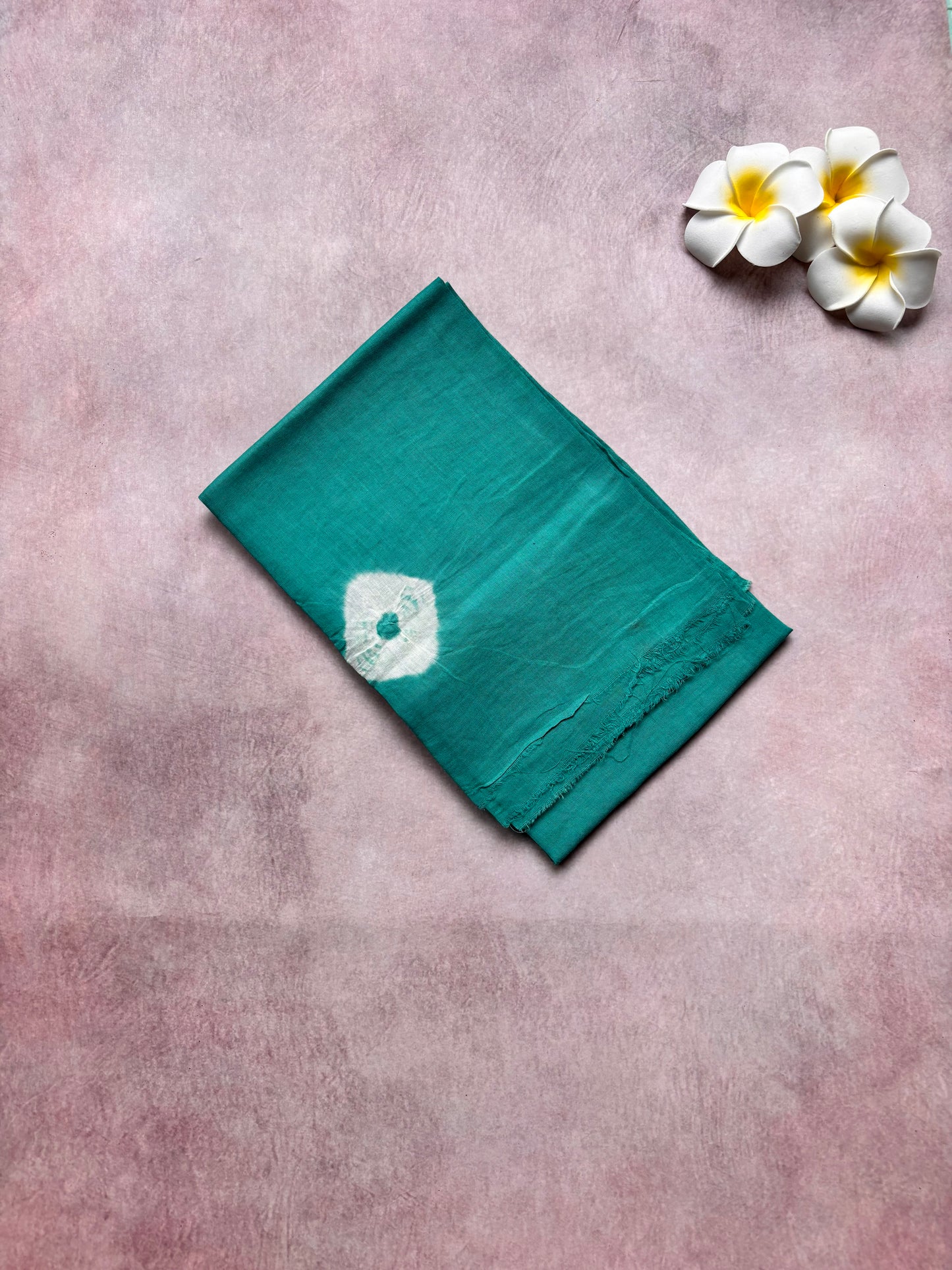 Hand-Knotted Bhandhini Cotton Saree – Teal Blue with Royal Blue (Borderless, With Blouse)