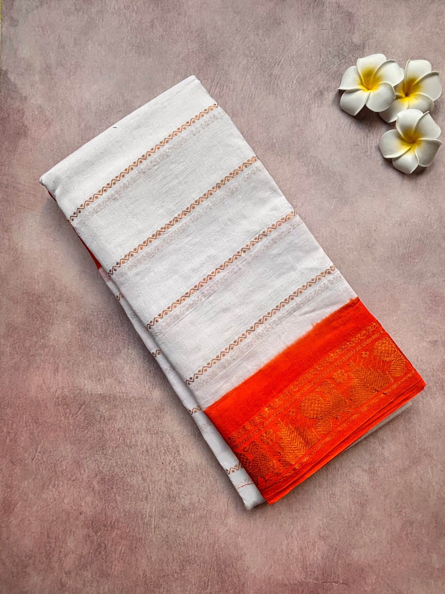 White Sungudi Cotton Saree with Orange Border Velthari - with blouse