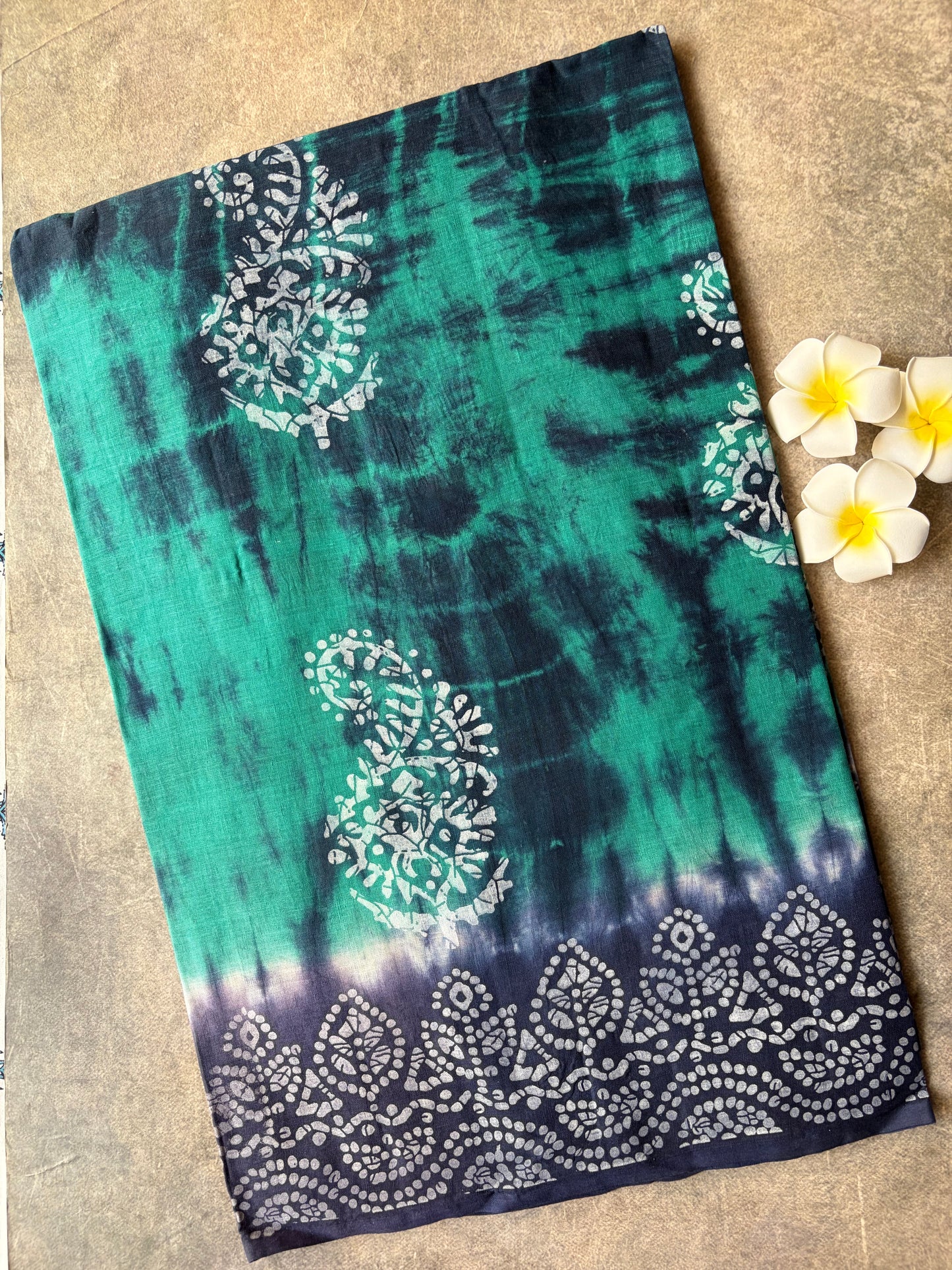 Blue and Green tie-dye Shibori Cotton Saree | TLL574