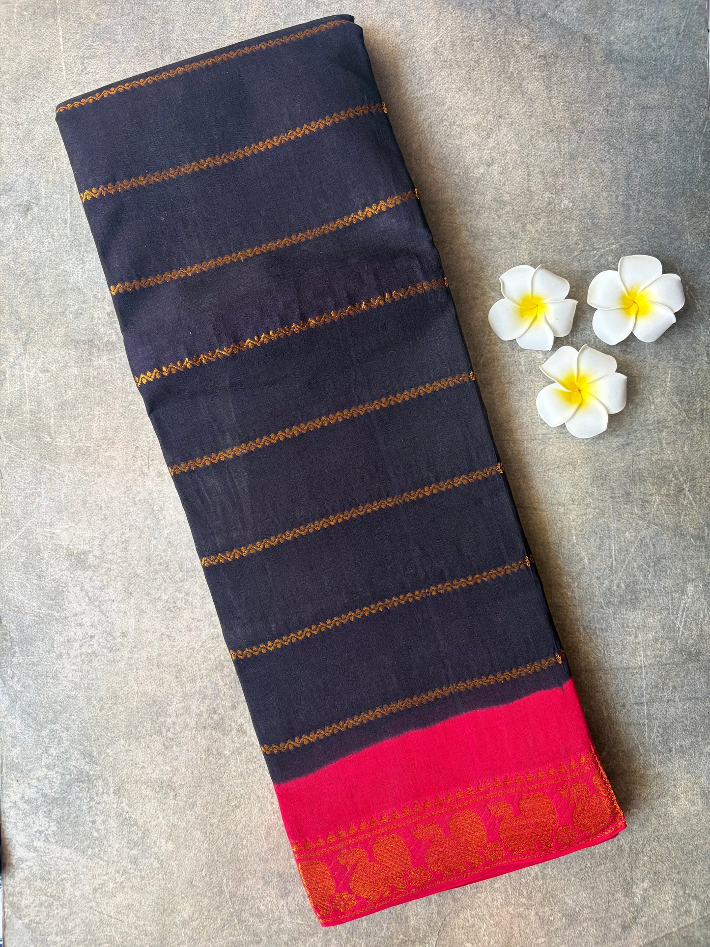 Velthari Sungudi Cotton Saree Dark Navy Blue | TLL324