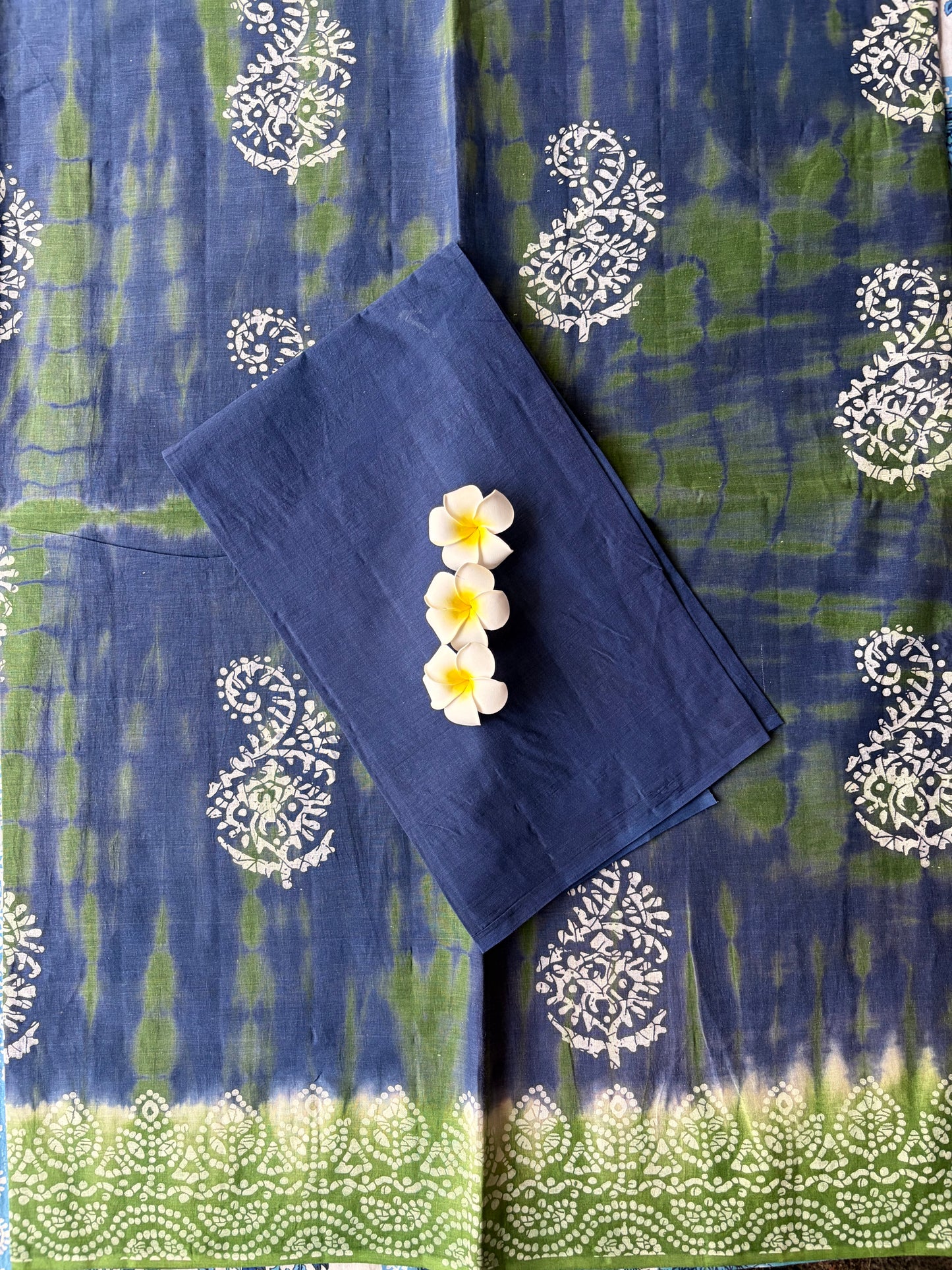 Green and Blue tie-dye Shibori Cotton Saree | TLL572