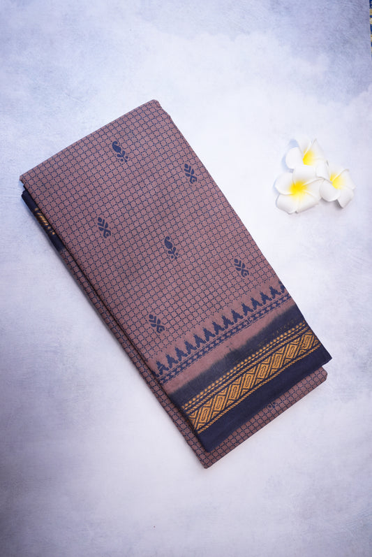 Fancy Checkered Traditional Sungudi Saree in Gray Color (Without Blouse)
