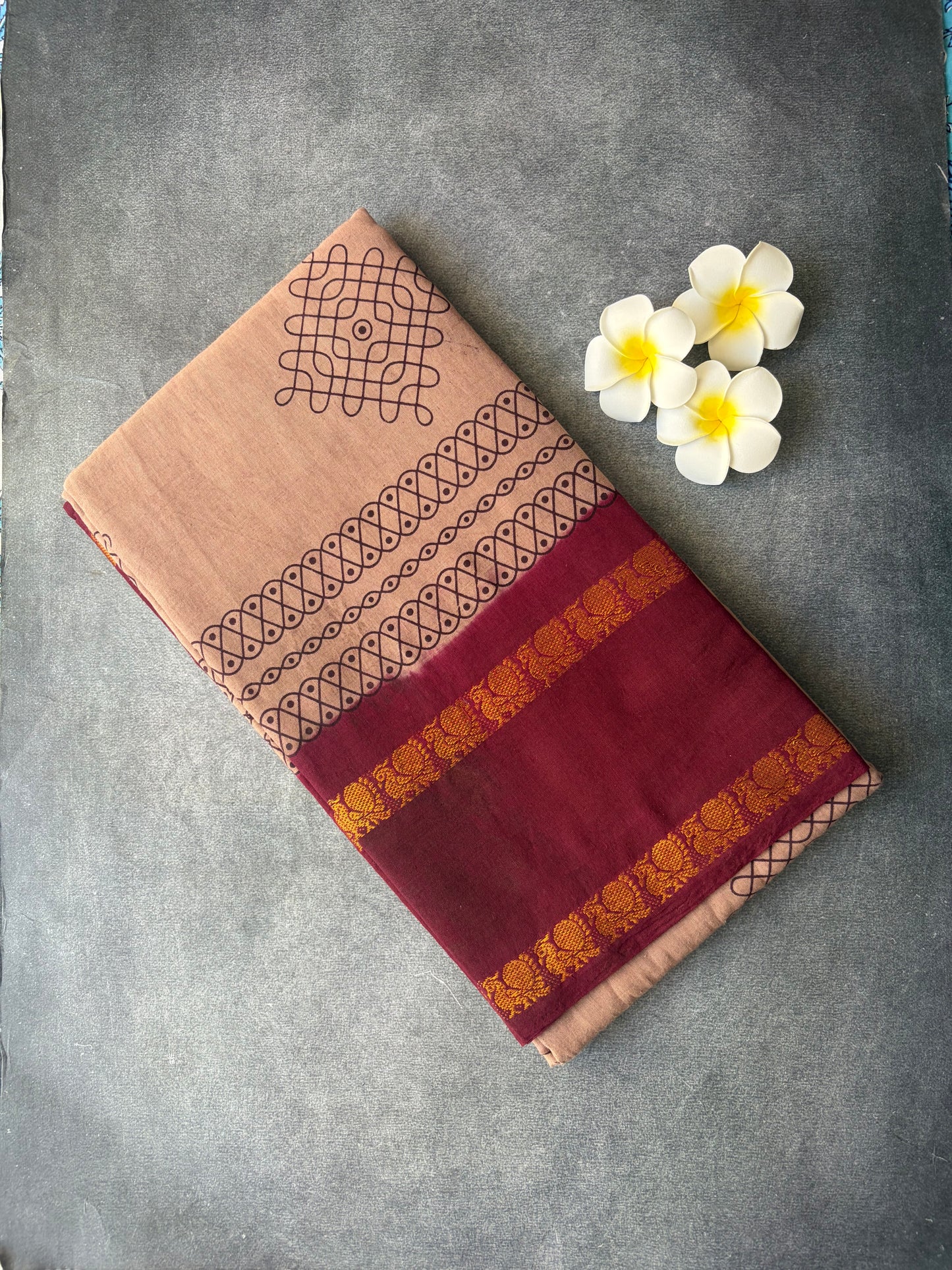 Kolam Printed Sungudi Cotton Saree Light Brown | TLL210