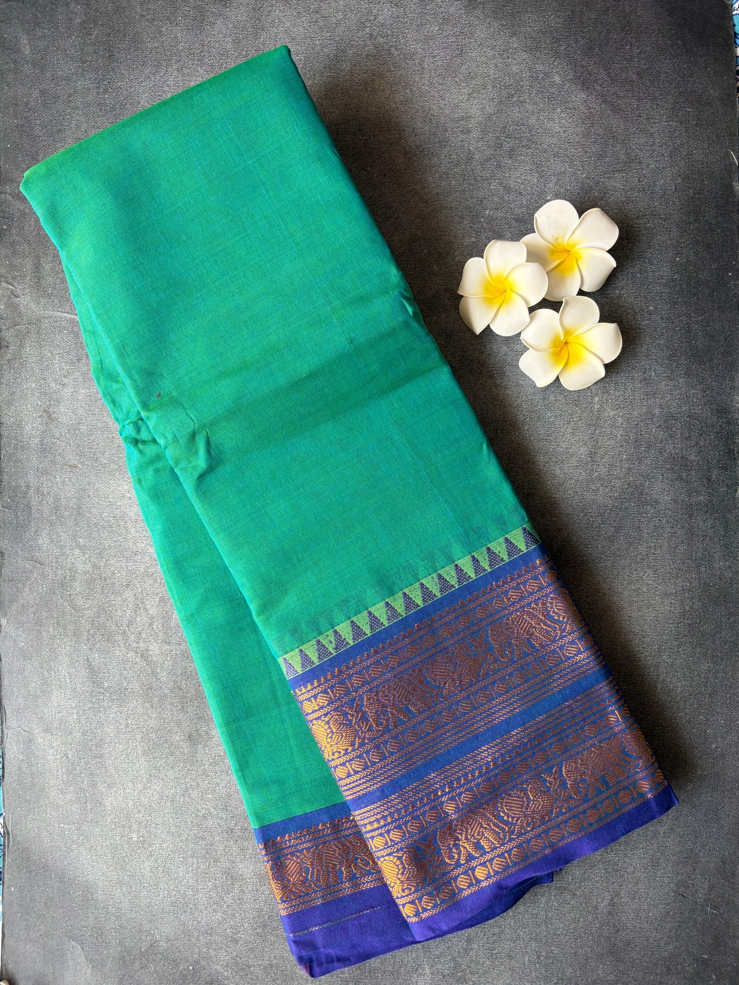 Narayanpet cotton Saree Green Colour with Blue Border |TLL192