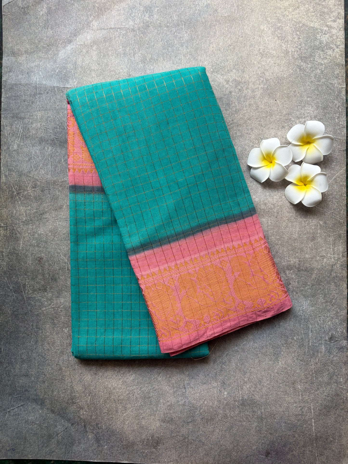Golden Checked Sungudi Cotton Saree Green | TLL378
