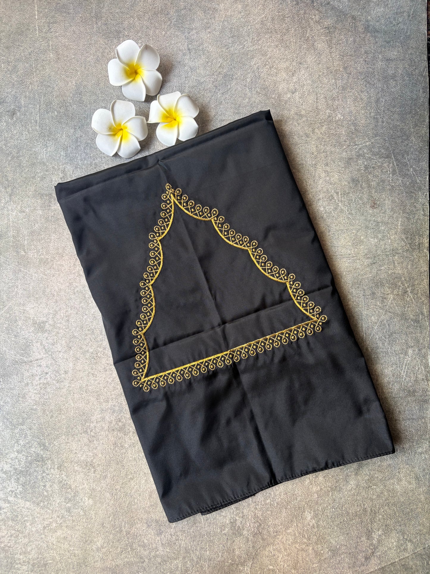 Kolam Embroidery Work Silk Blouse Piece Balck | TLL363