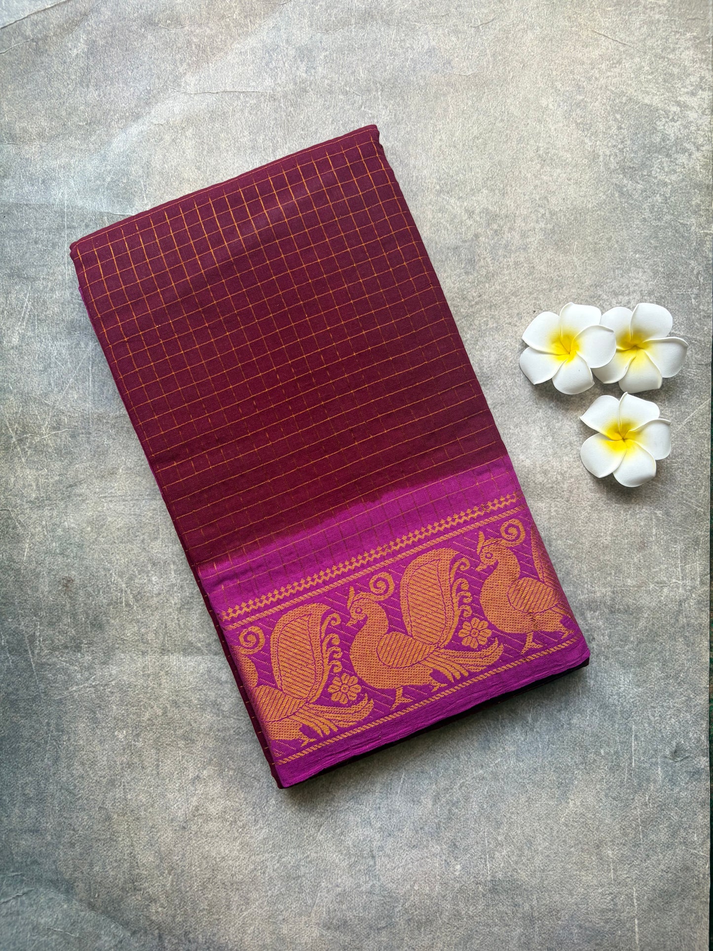 Golden Checked Sungudi Cotton Saree Maroon | TLL377