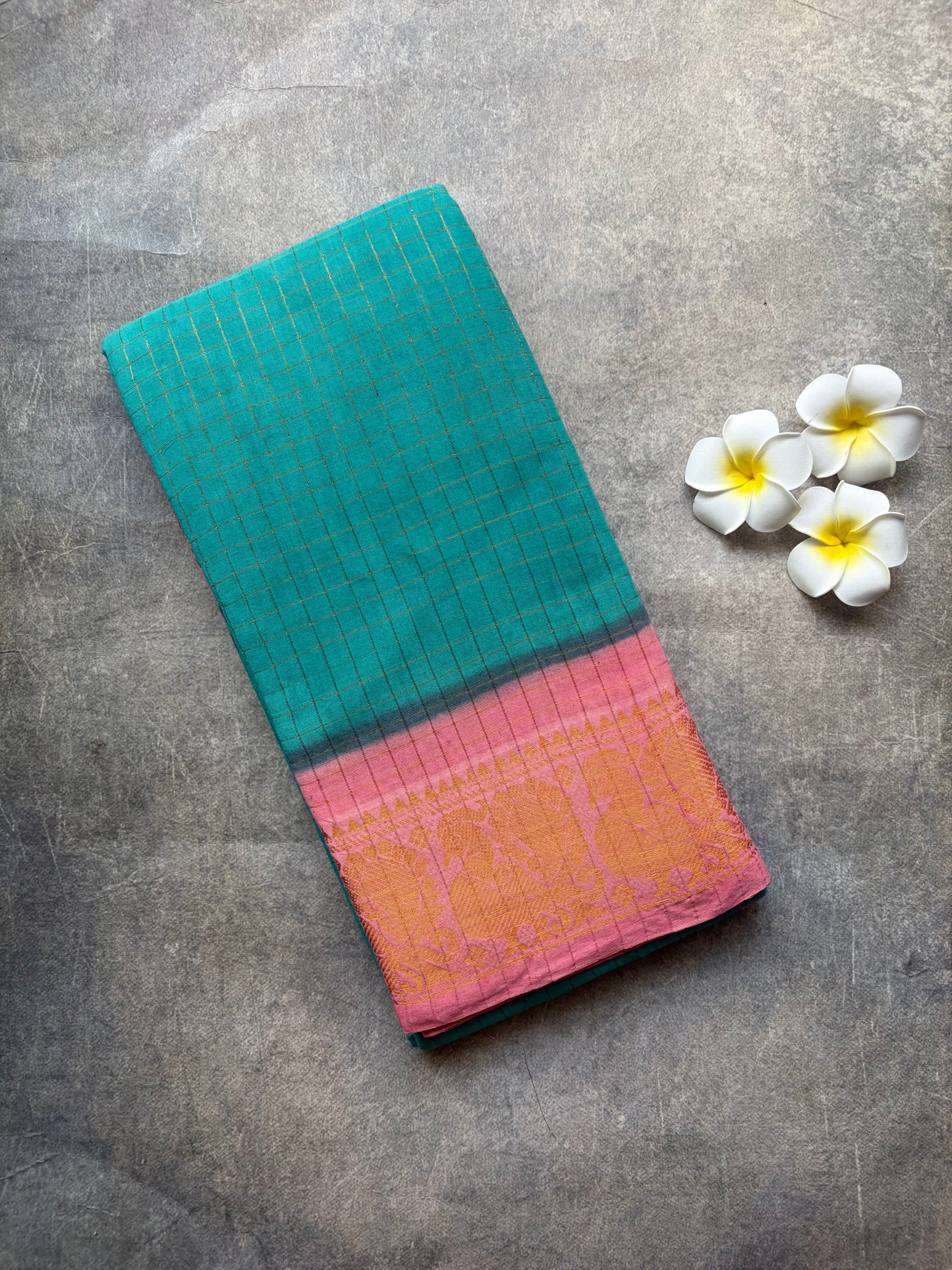 Golden Checked Sungudi Cotton Saree Green | TLL378
