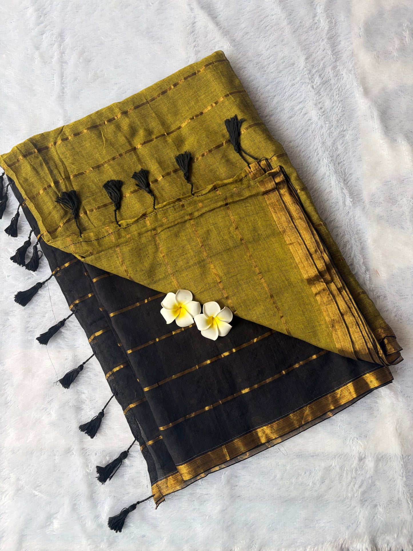 Mul Mul Cotton Saree Black and Green with Tussels | TLL259