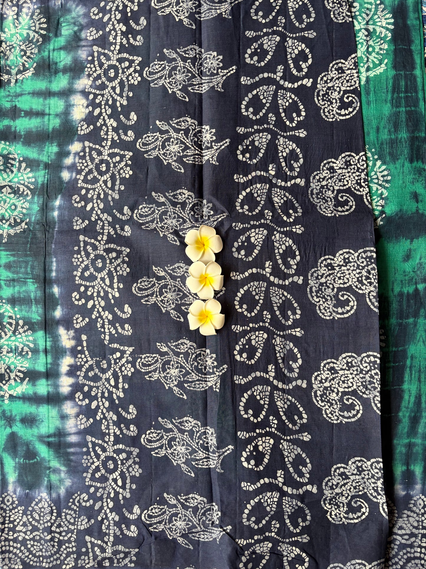 Blue and Green tie-dye Shibori Cotton Saree | TLL574