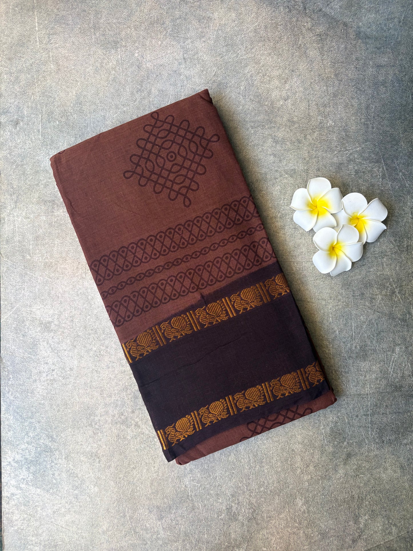 Kolam Printed Sungudi Cotton Saree Brown | TLL394