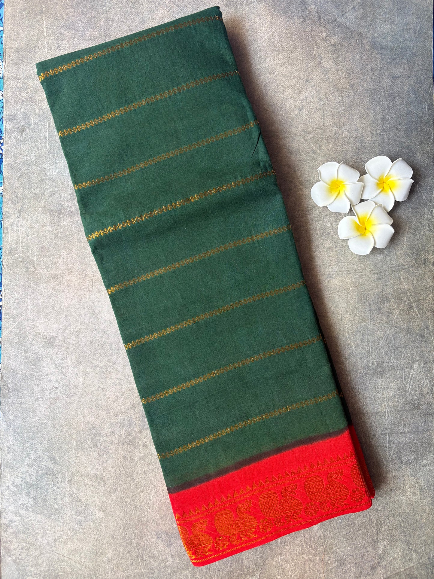 Velthari Sungudi Cotton Saree Dark Green | TLL333