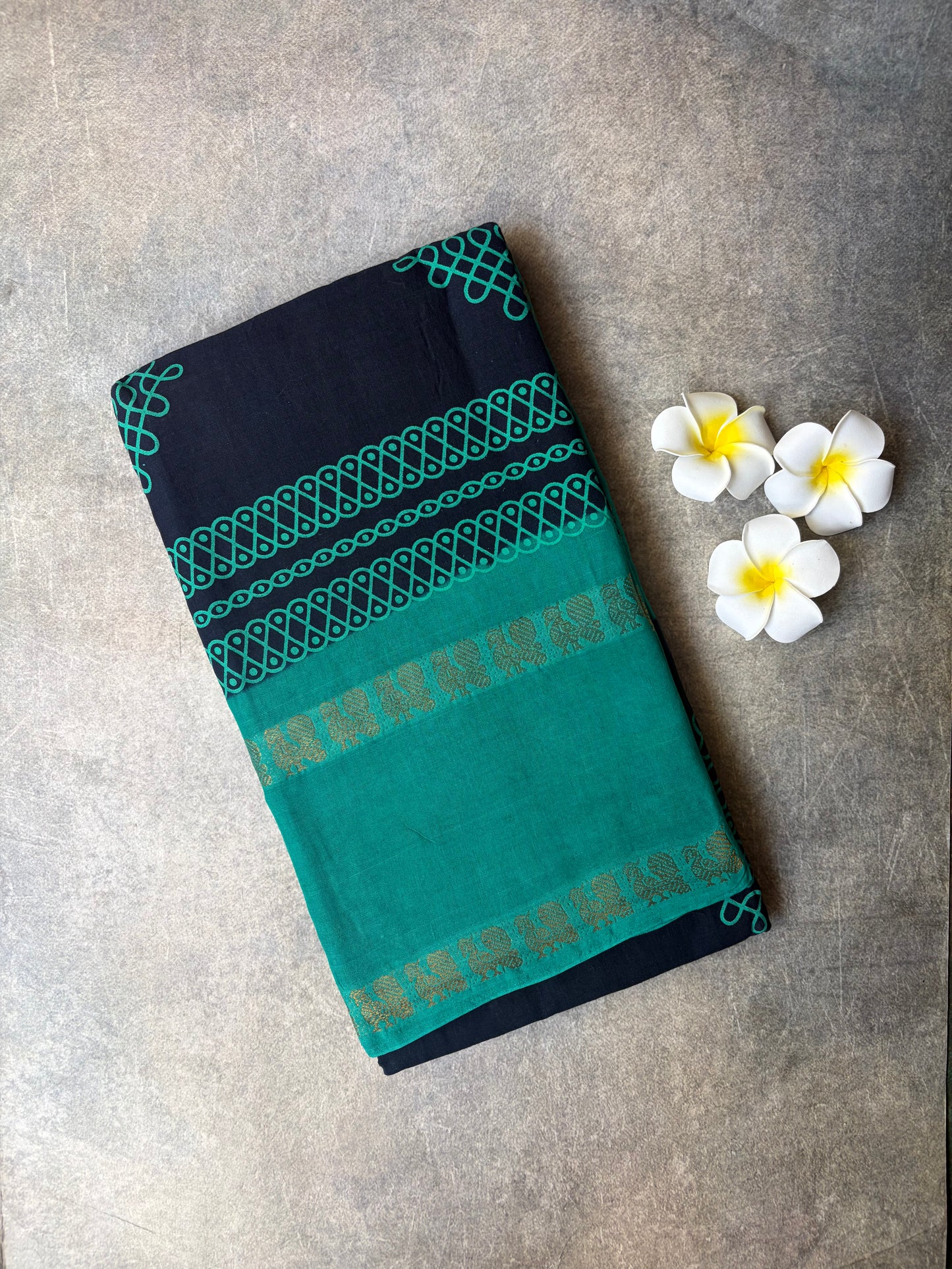 Kolam Printed Sungudi Cotton Saree Navy Blue | TLL396