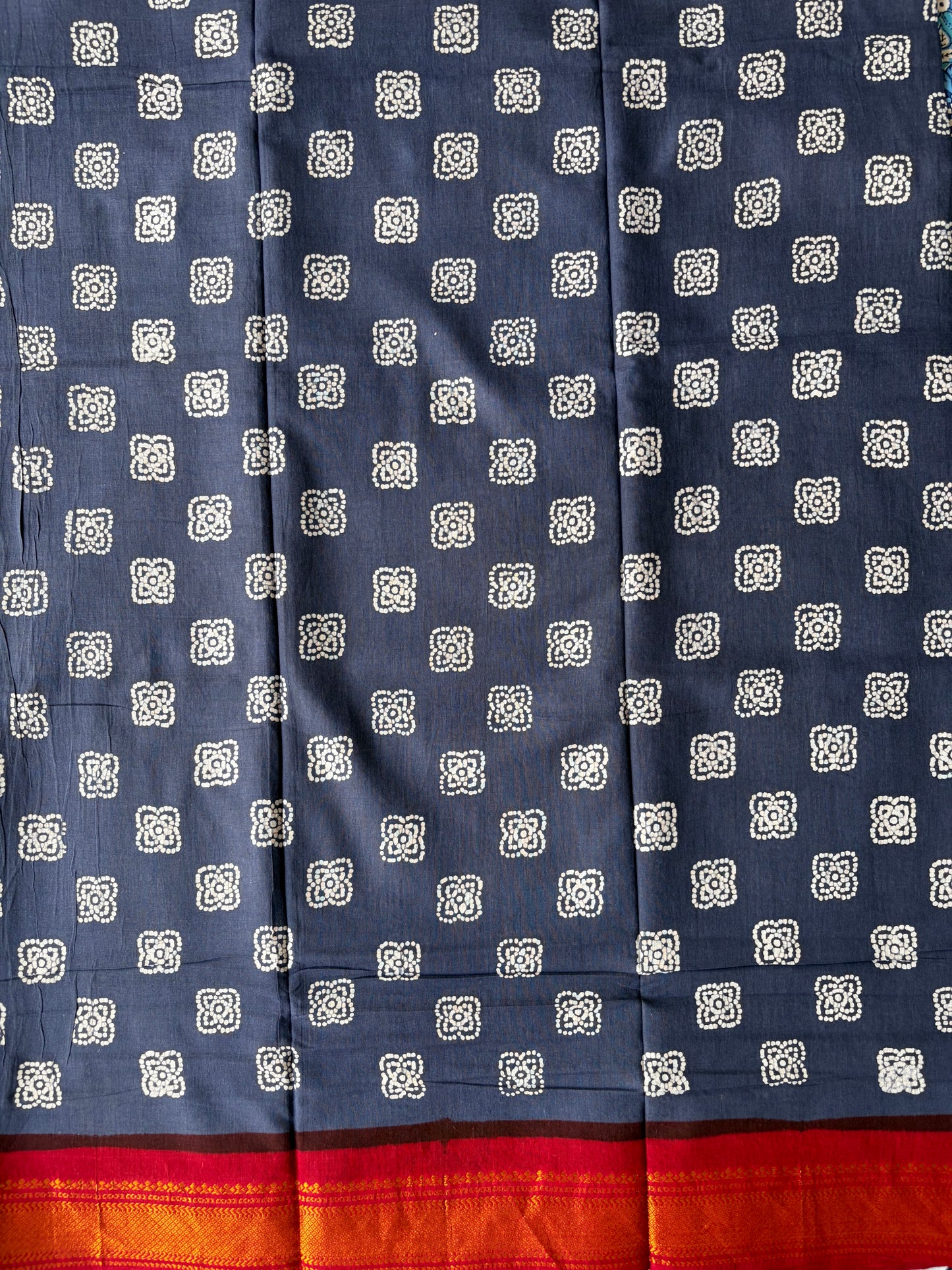 Authentic Soft Sungudi Cotton Saree – Blue with Floral Motifs & Brown Border |  TLL091