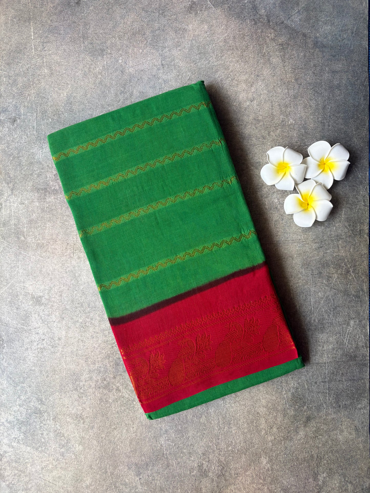Velthari Sungudi Cotton Saree Bright Green | TLL331