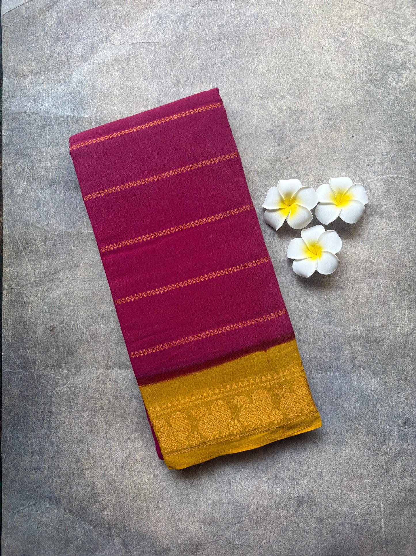 Velthari Sungudi Cotton Saree Magenta | TLL380