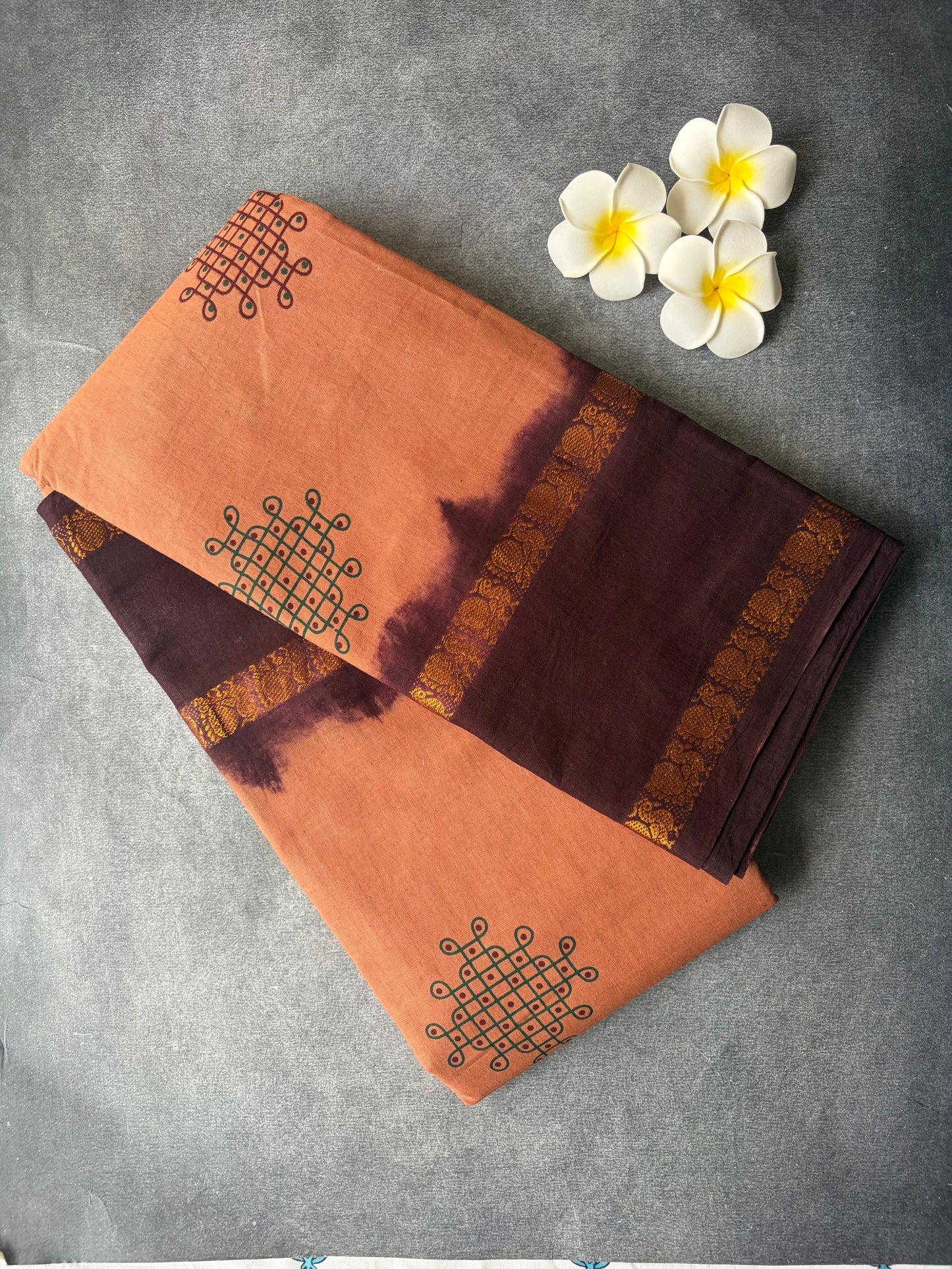 Kolam Printed Sungudi Cotton Saree Peach | TLL214