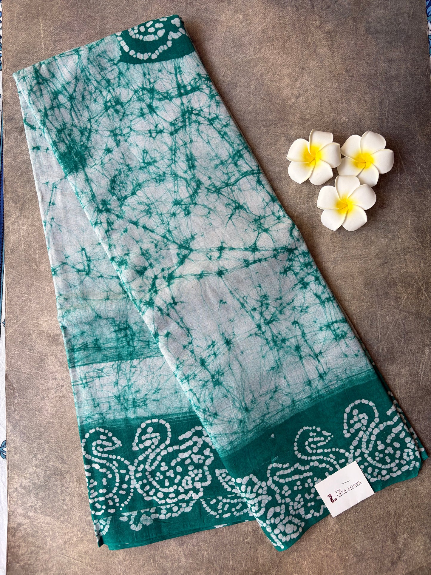 Soft Sungudi Saree with Border | White with Green | TLL194