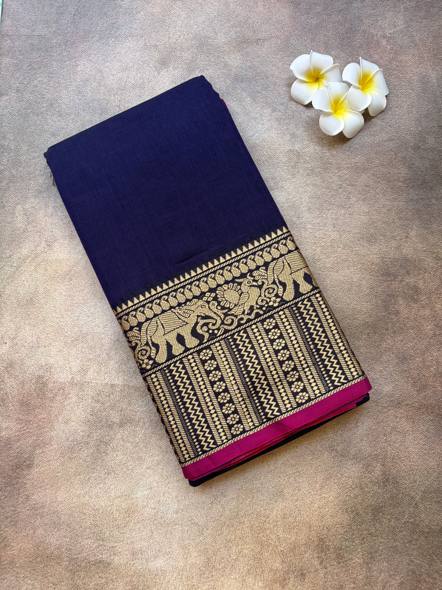 Narayanpet Sarees | The Deep  violet and elephant border pink