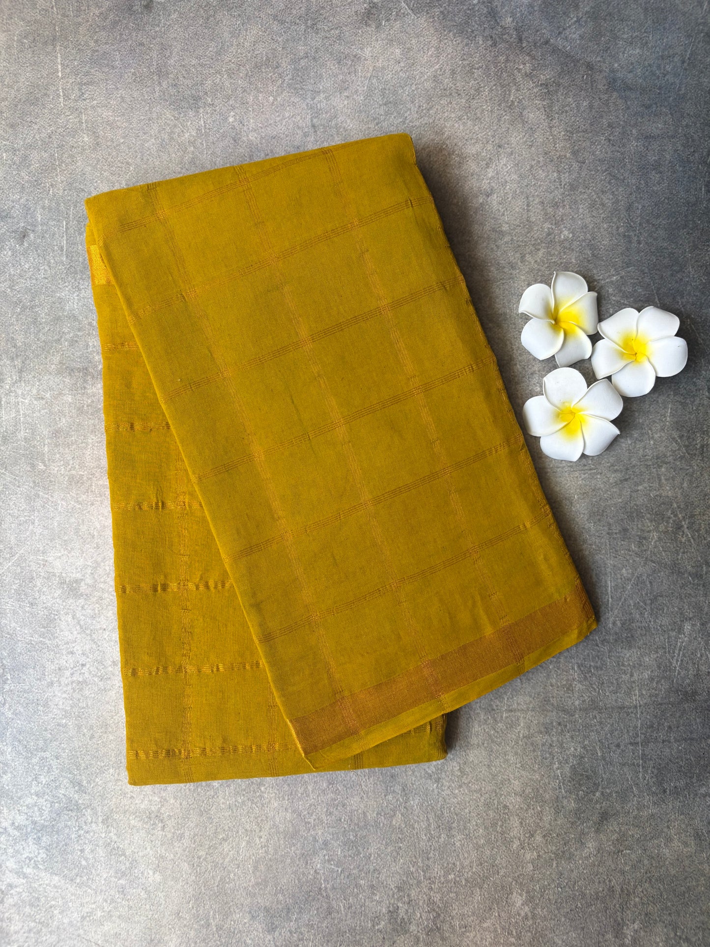 Kattam Sungudi Cotton Saree Geenish-Yellow | TLL405