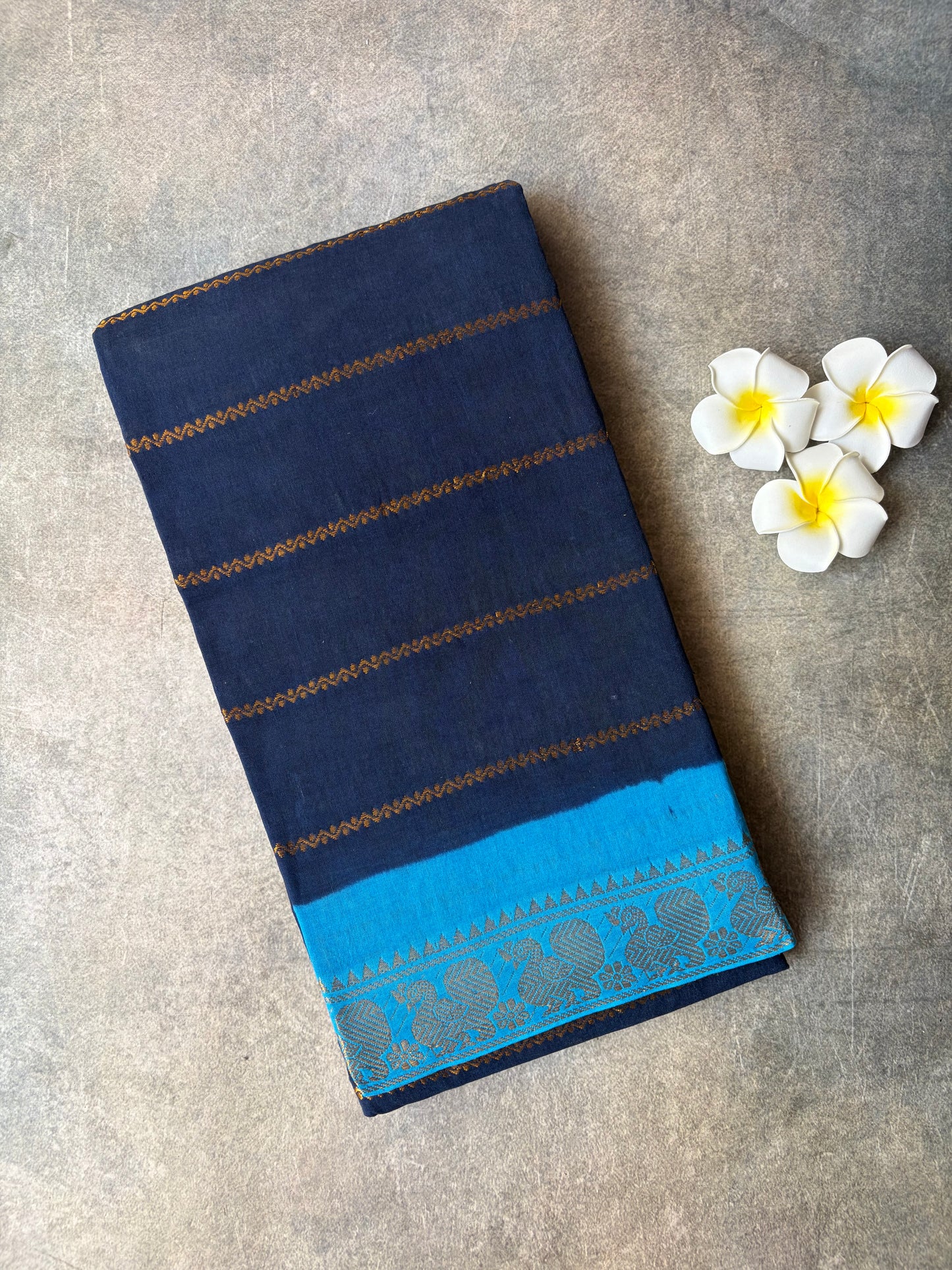 Velthari Sungudi Cotton Saree Navy Blue | TLL332