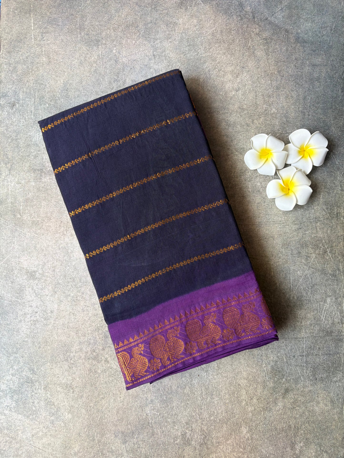 Velthari Sungudi Cotton Saree Navy Blue | TLL330