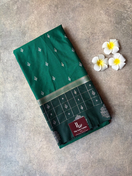 Soft Silk Emerald Green | TLL335