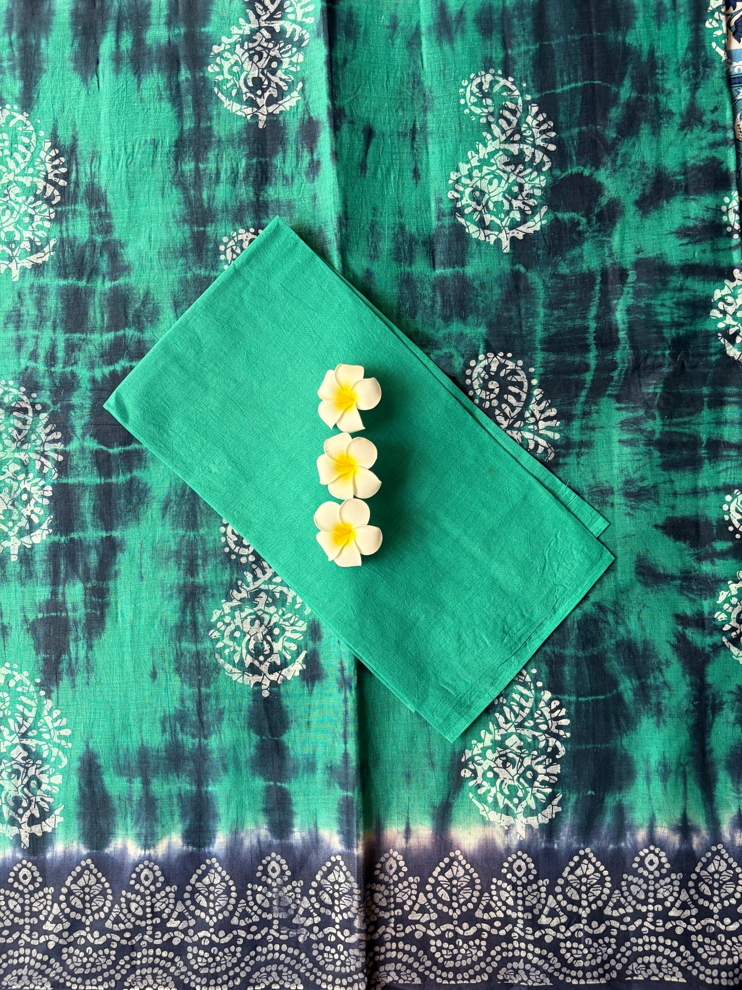 Blue and Green tie-dye Shibori Cotton Saree | TLL574