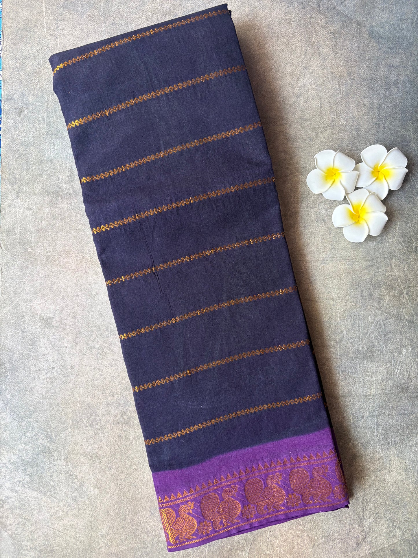 Velthari Sungudi Cotton Saree Navy Blue | TLL330