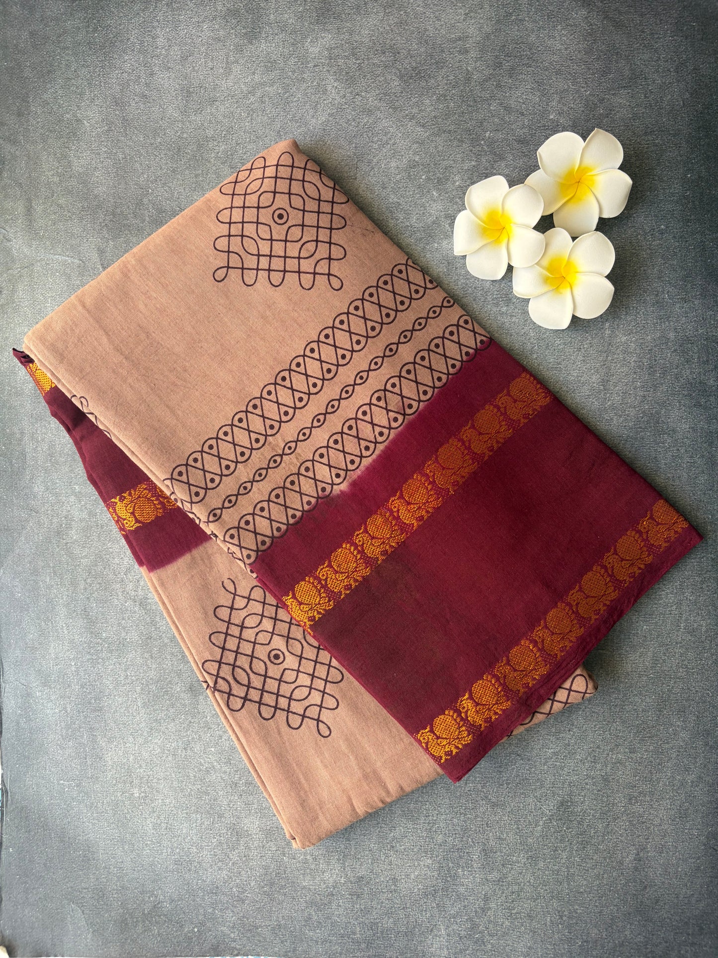 Kolam Printed Sungudi Cotton Saree Light Brown | TLL210