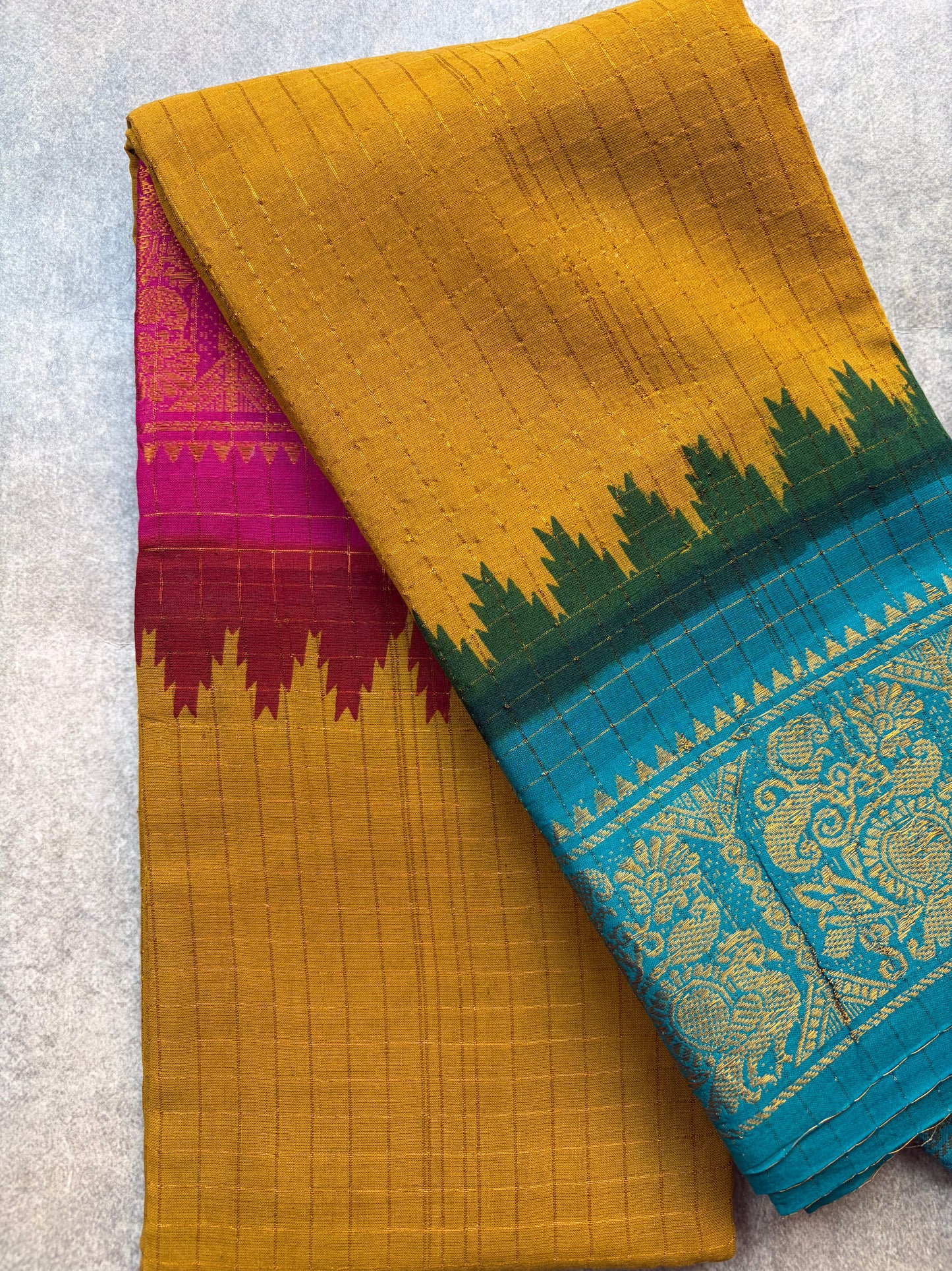 Ganga Jamuna | venthaya colour with pink and teal blue border